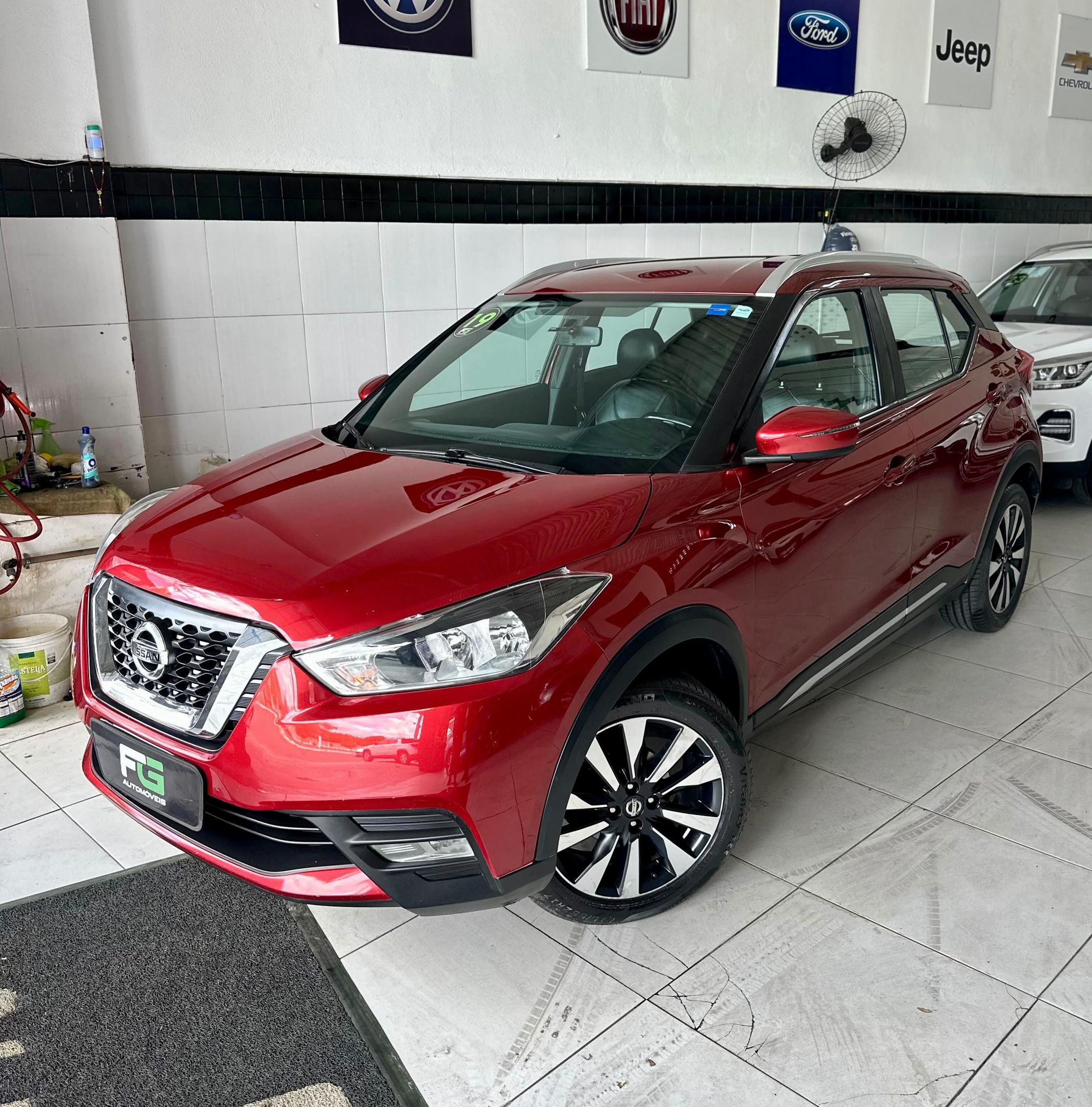 Nissan Kicks 3