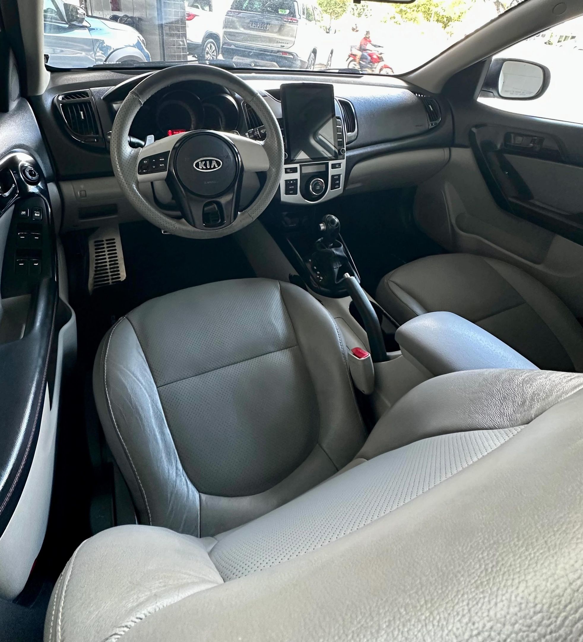 Kia Cerato 7