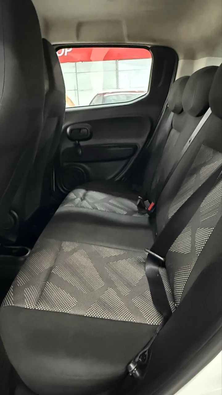 Fiat MOBI 8
