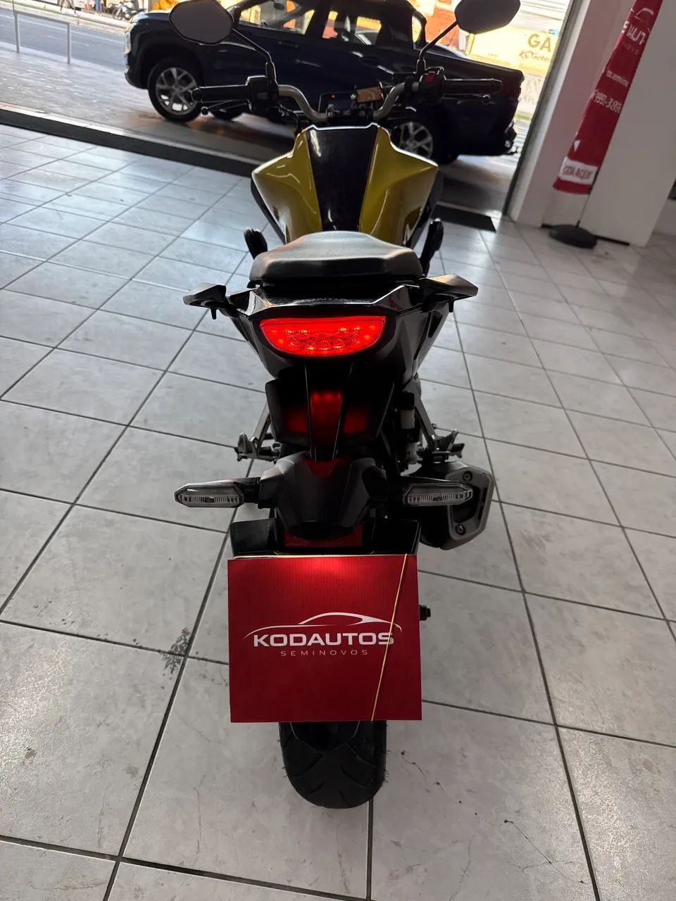 Honda CB 8