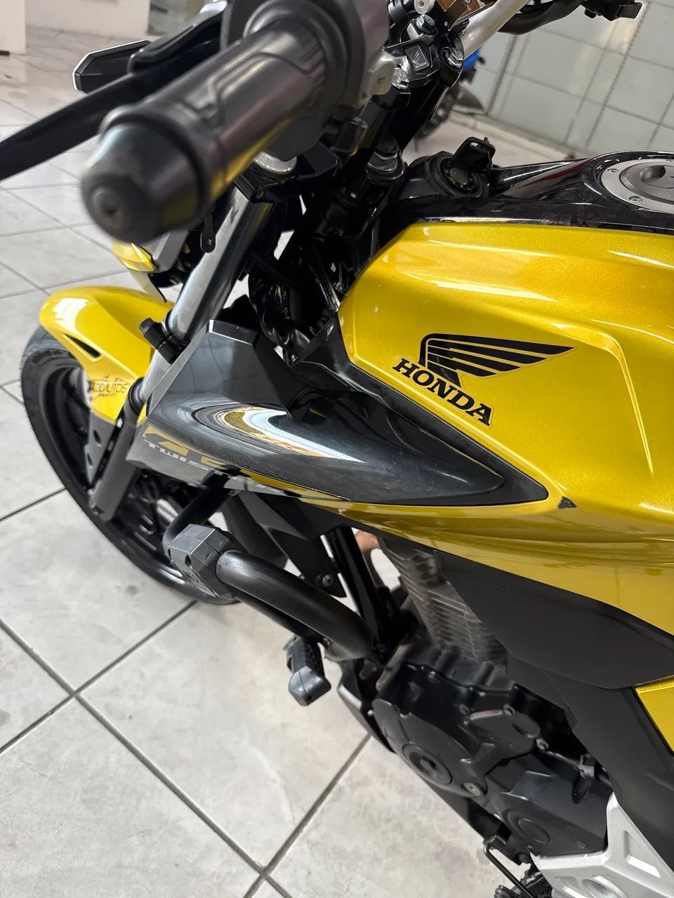 Honda CB 4