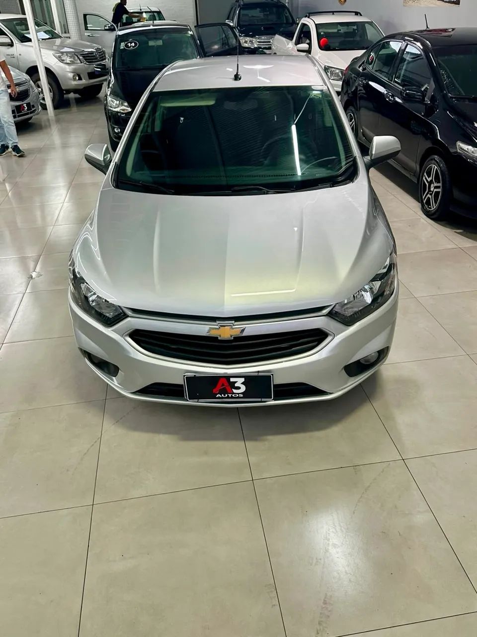 Chevrolet ONIX 8