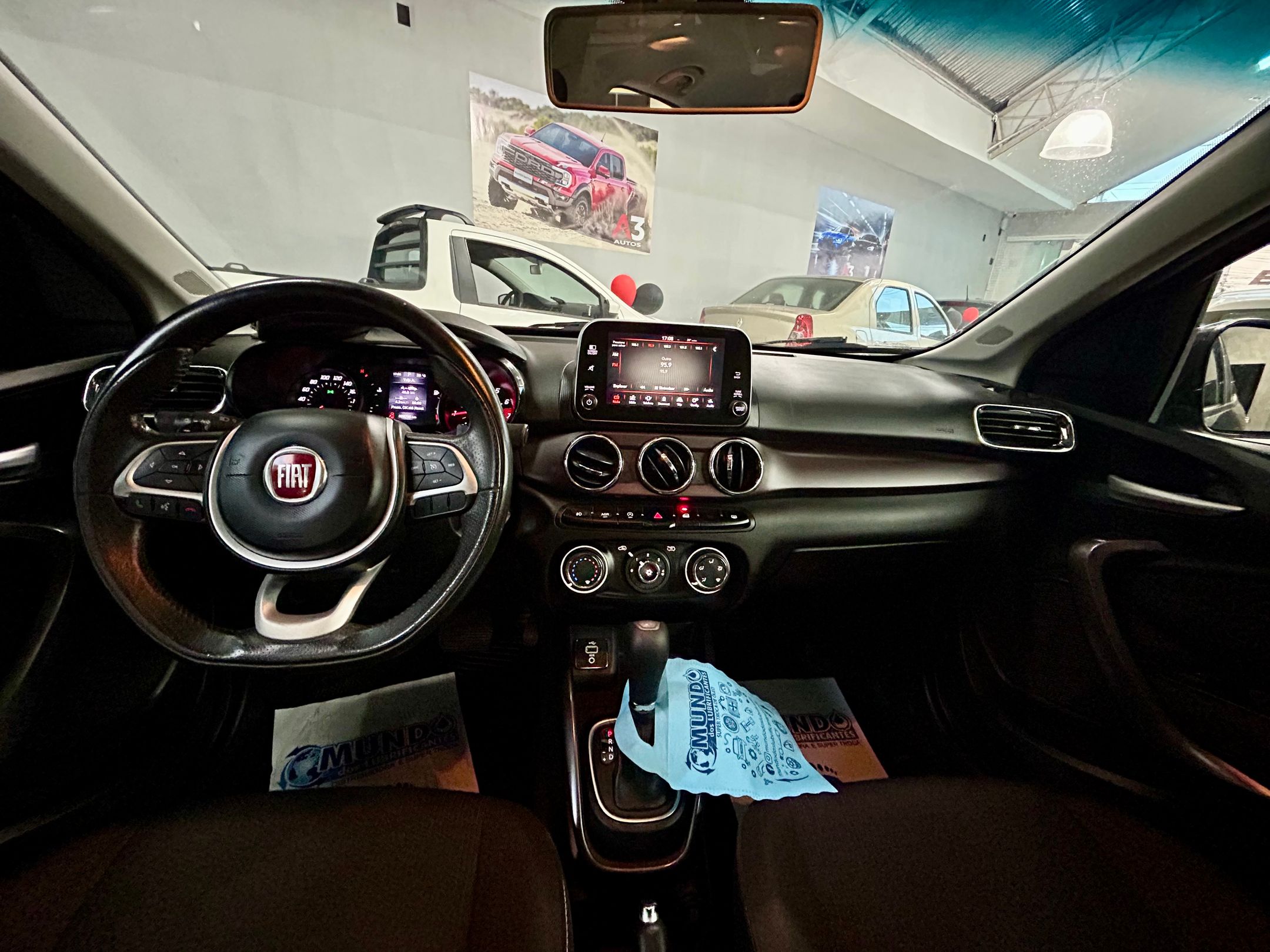 Fiat Cronos 6