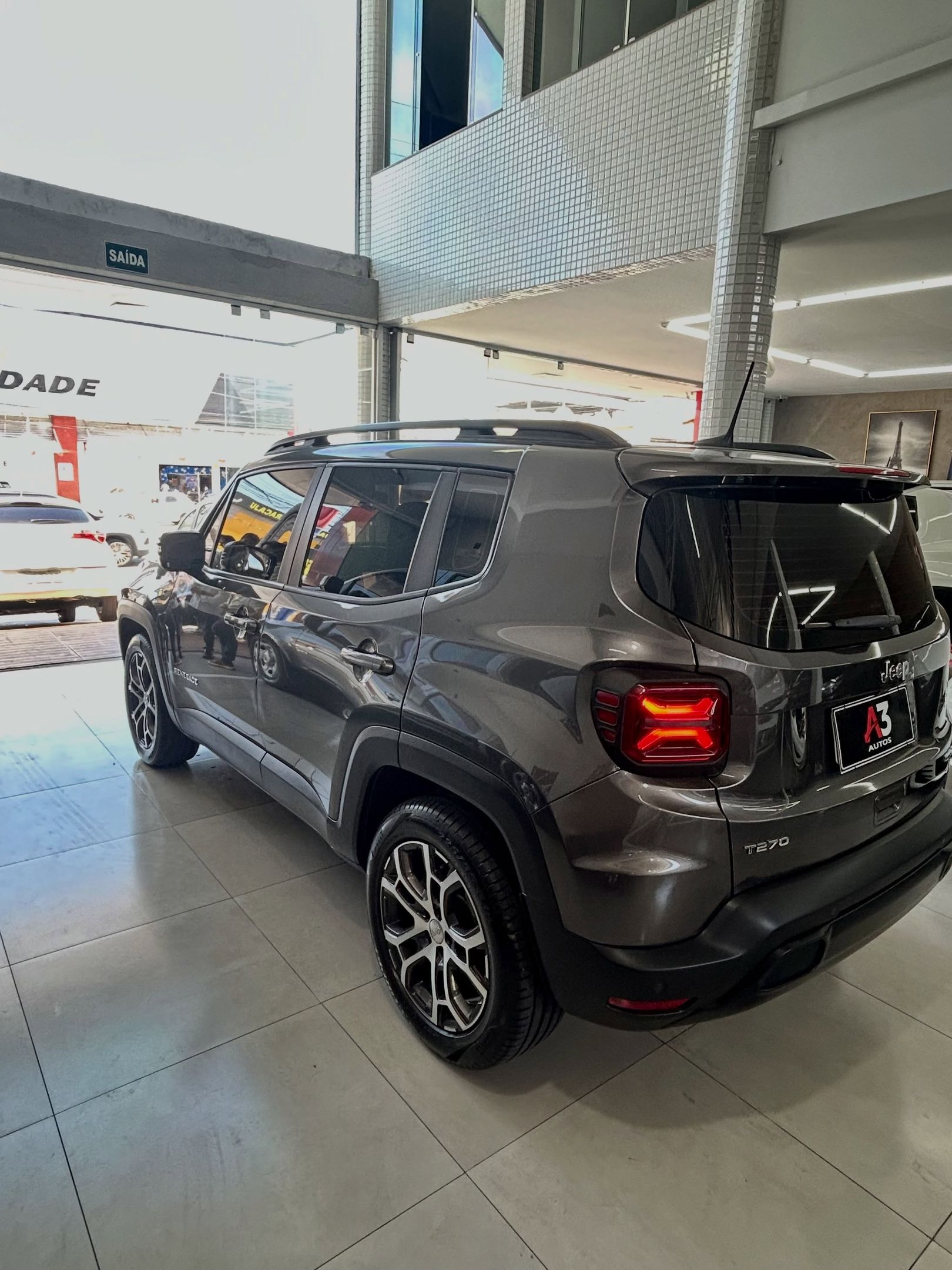 Jeep Renegade 6