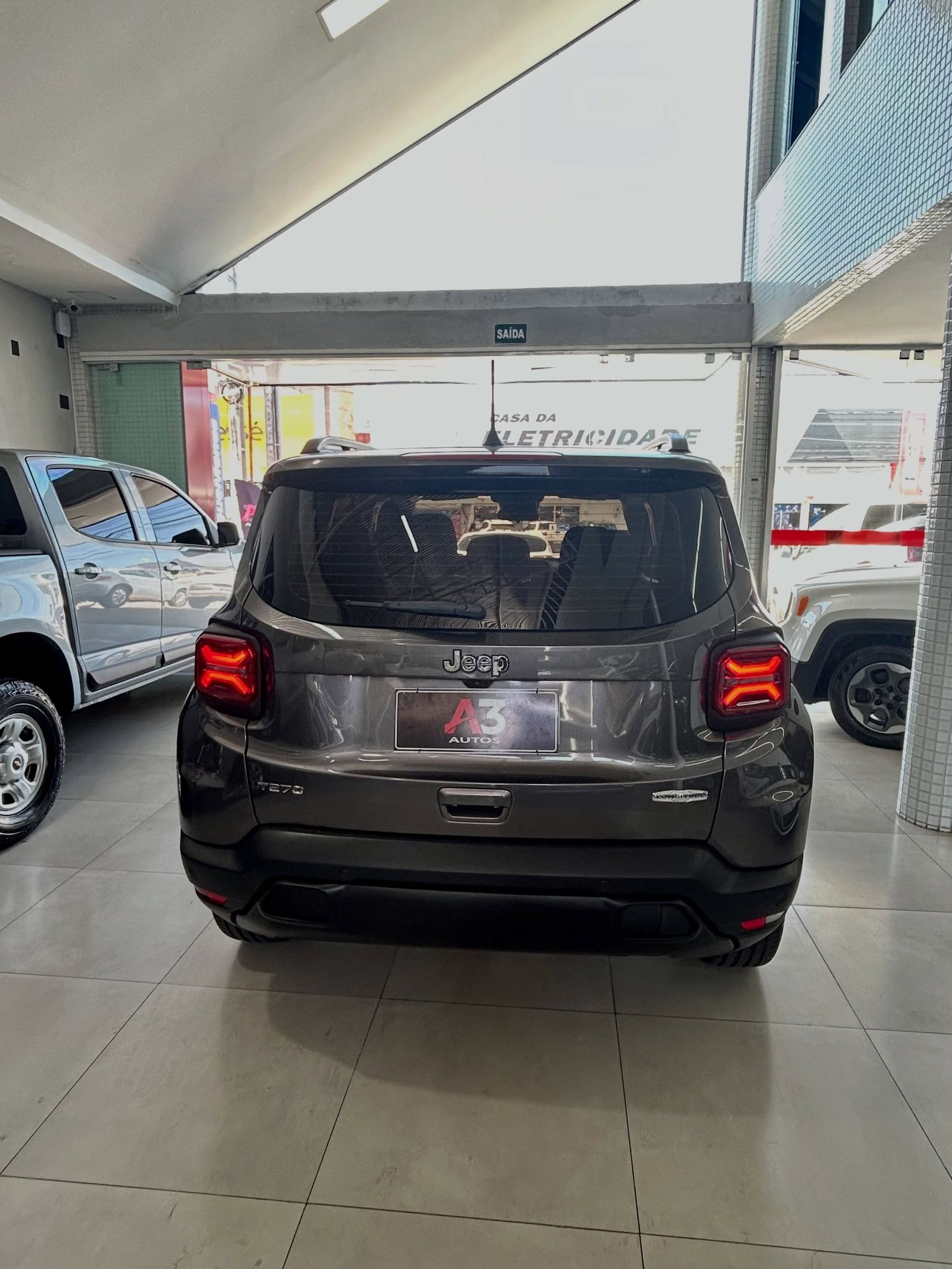 Jeep Renegade 9
