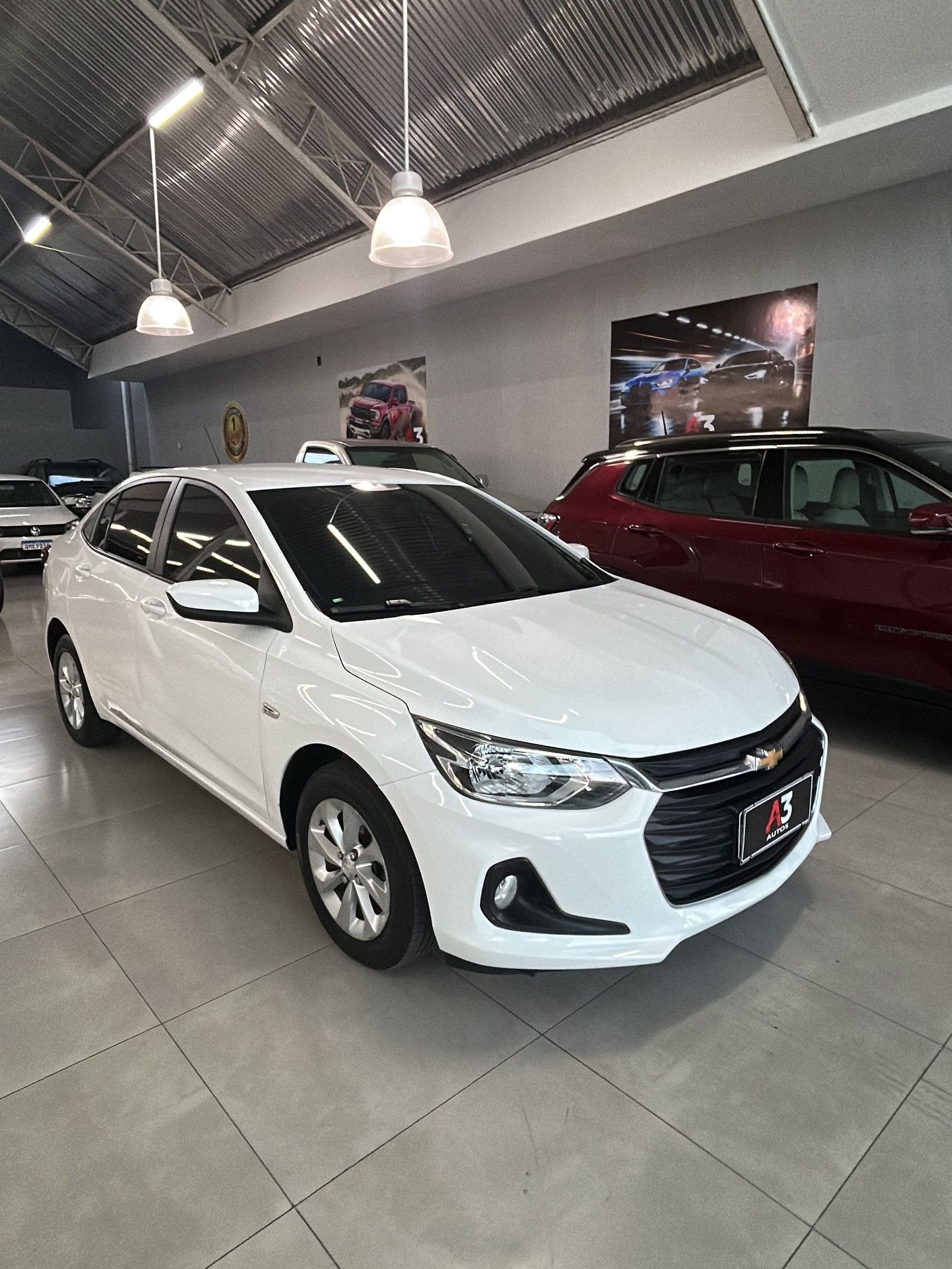 Chevrolet Onix Plus 2