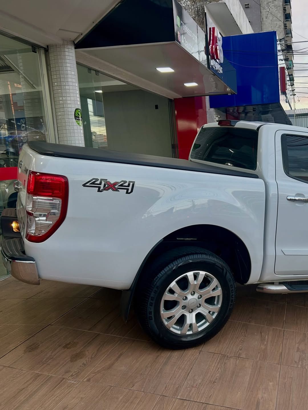 Ford Ranger 4