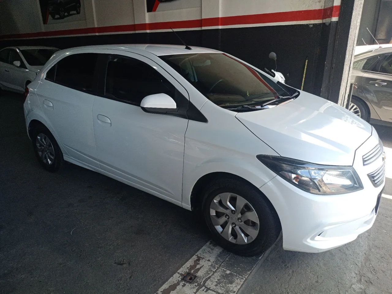 Chevrolet ONIX 8