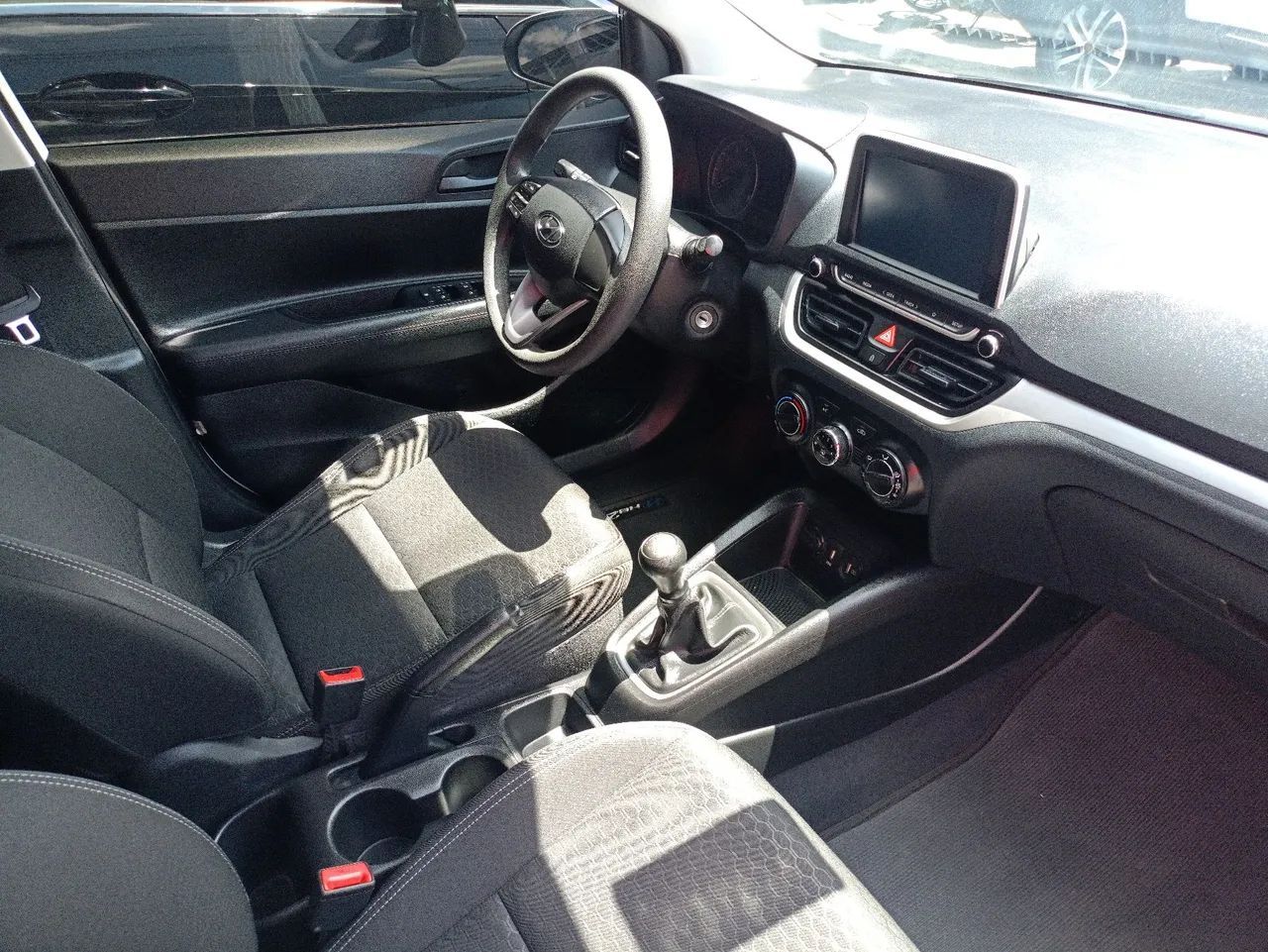 Hyundai HB20 7