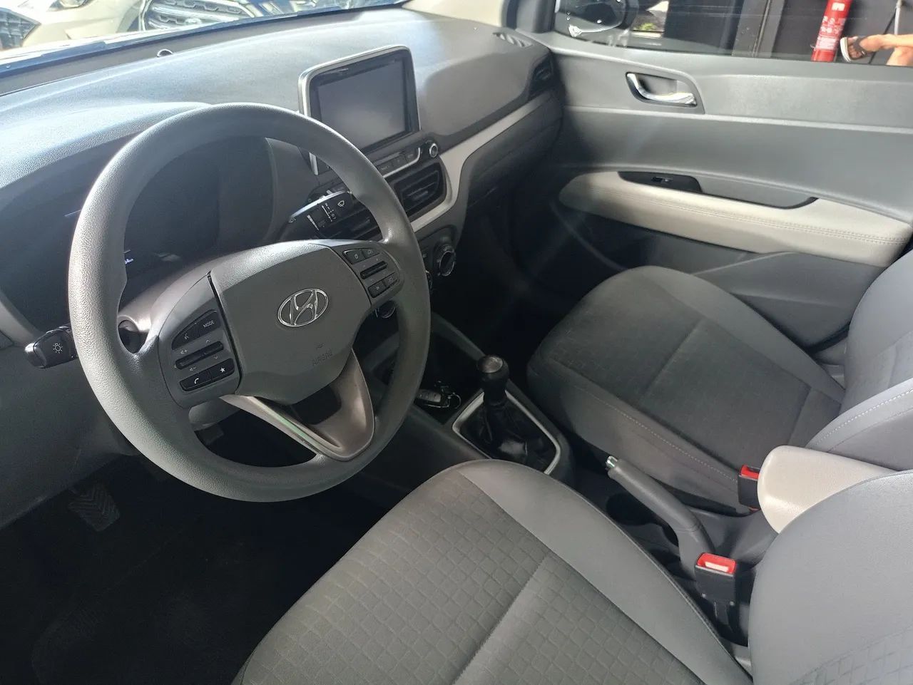 Hyundai HB20S 8