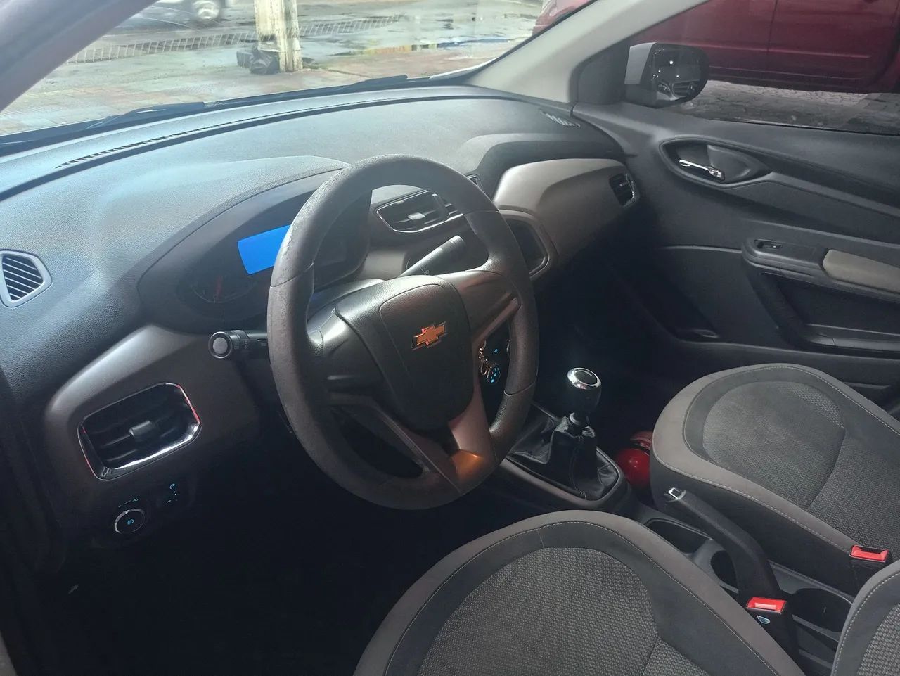 Chevrolet PRISMA 10