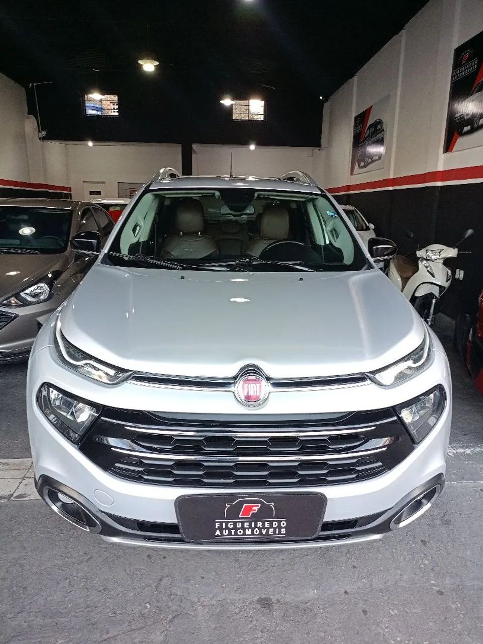 Fiat TORO 12