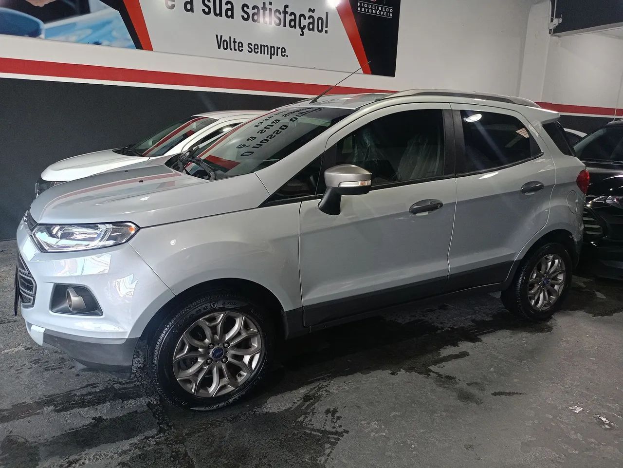 Ford ECOSPORT 6