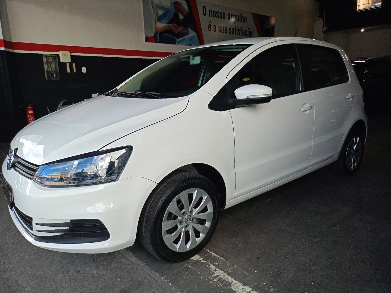 Volkswagen FOX 2