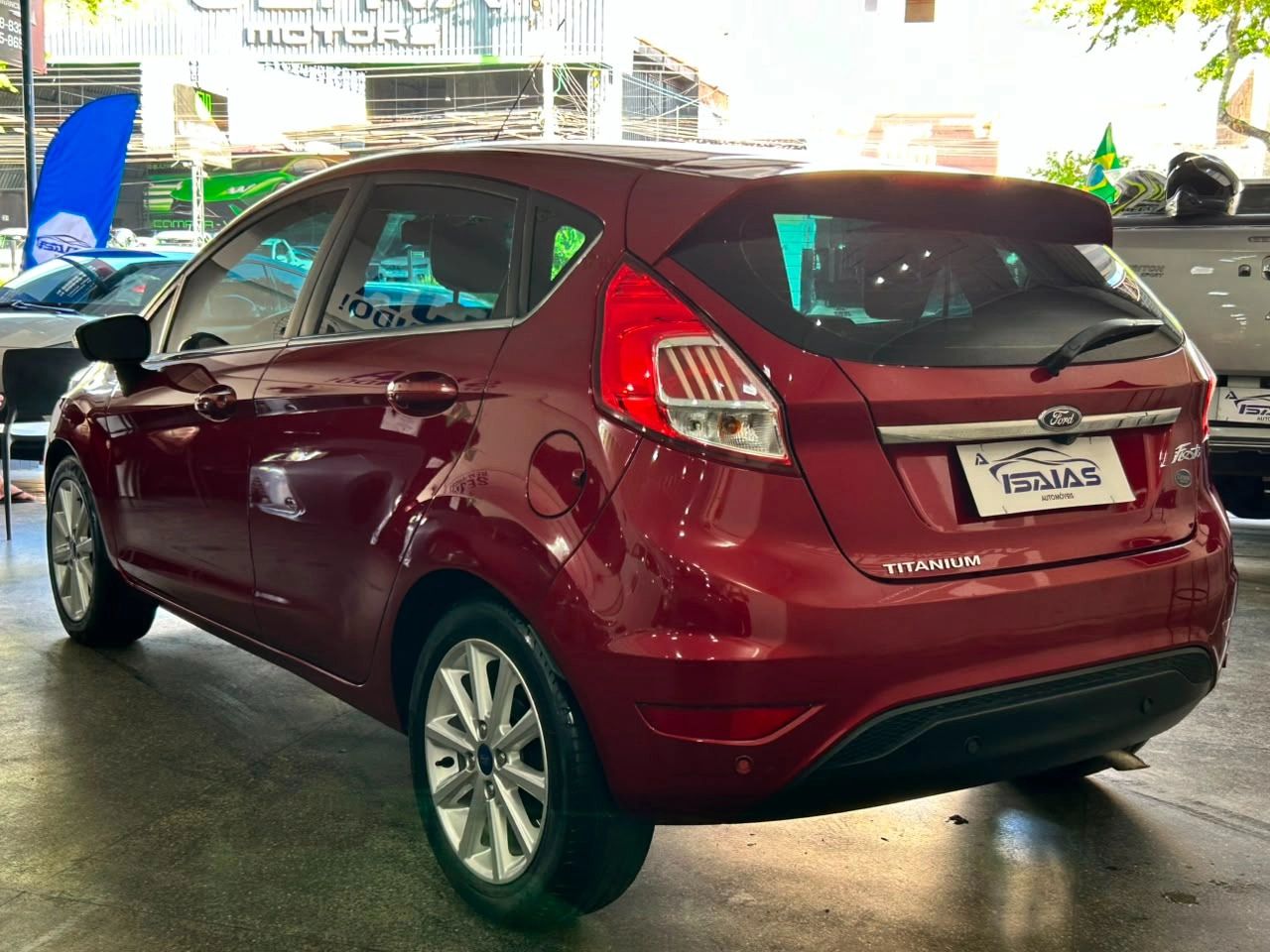 FORD FIESTA 13