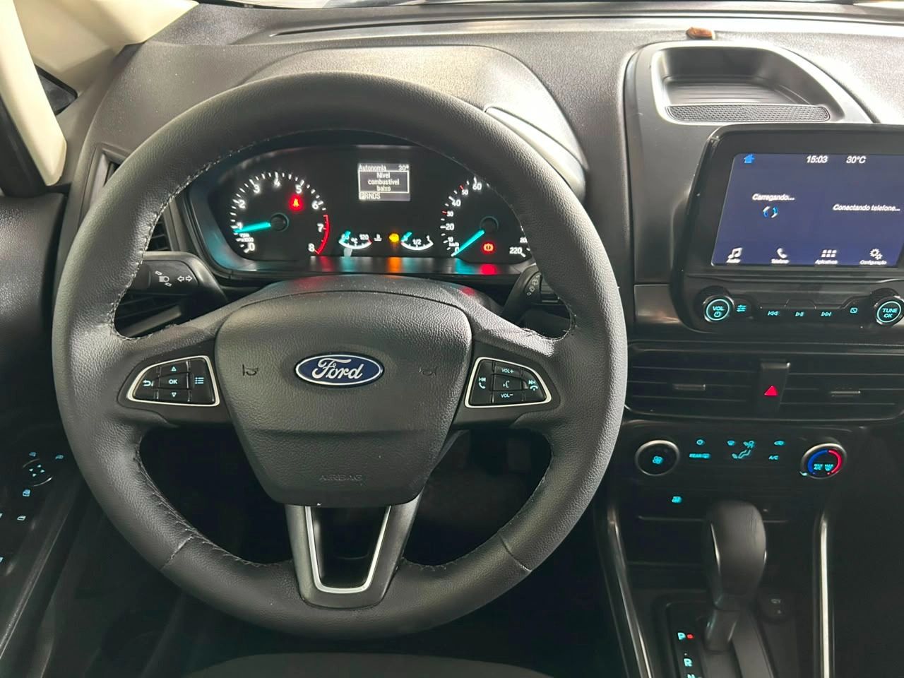 FORD ECOSPORT 11