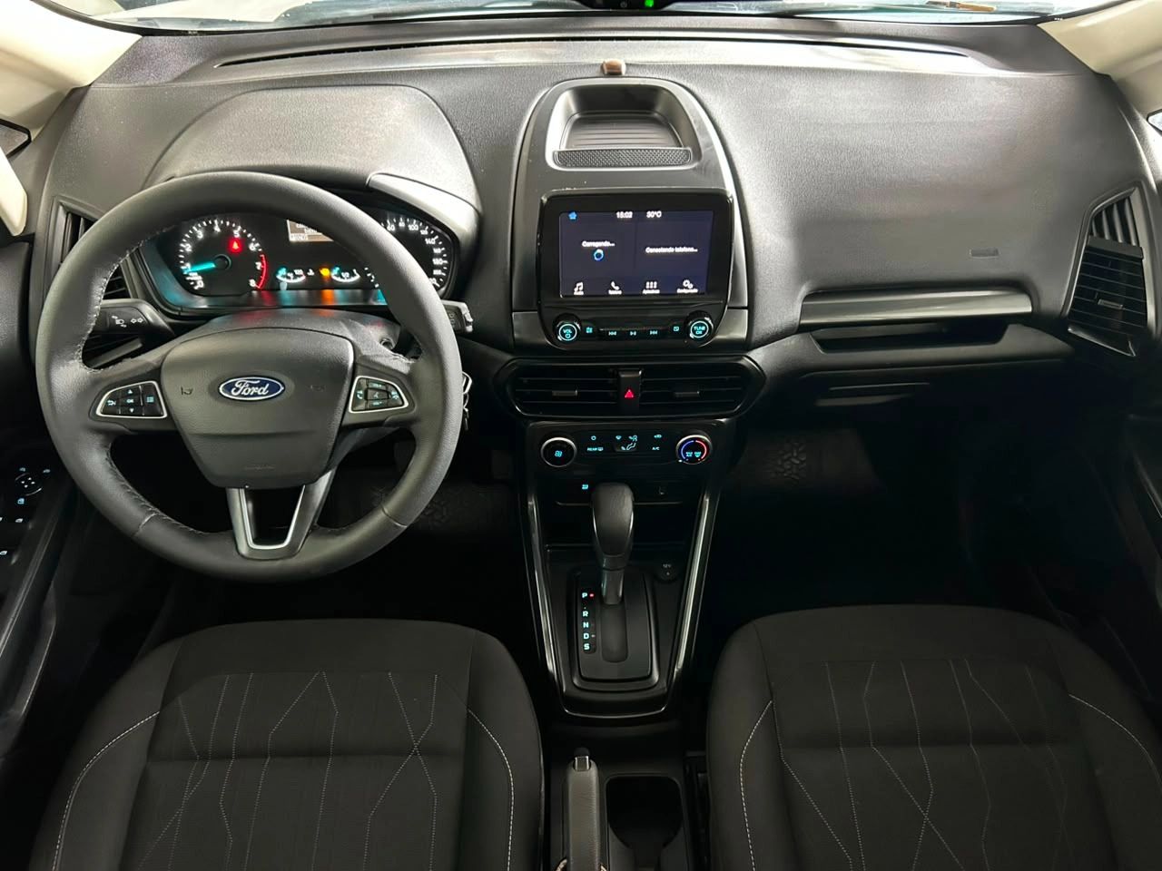 FORD ECOSPORT 10
