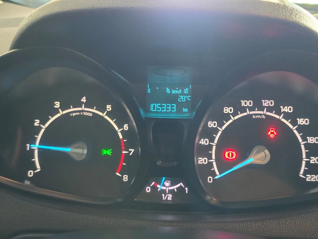 FORD ECOSPORT 11