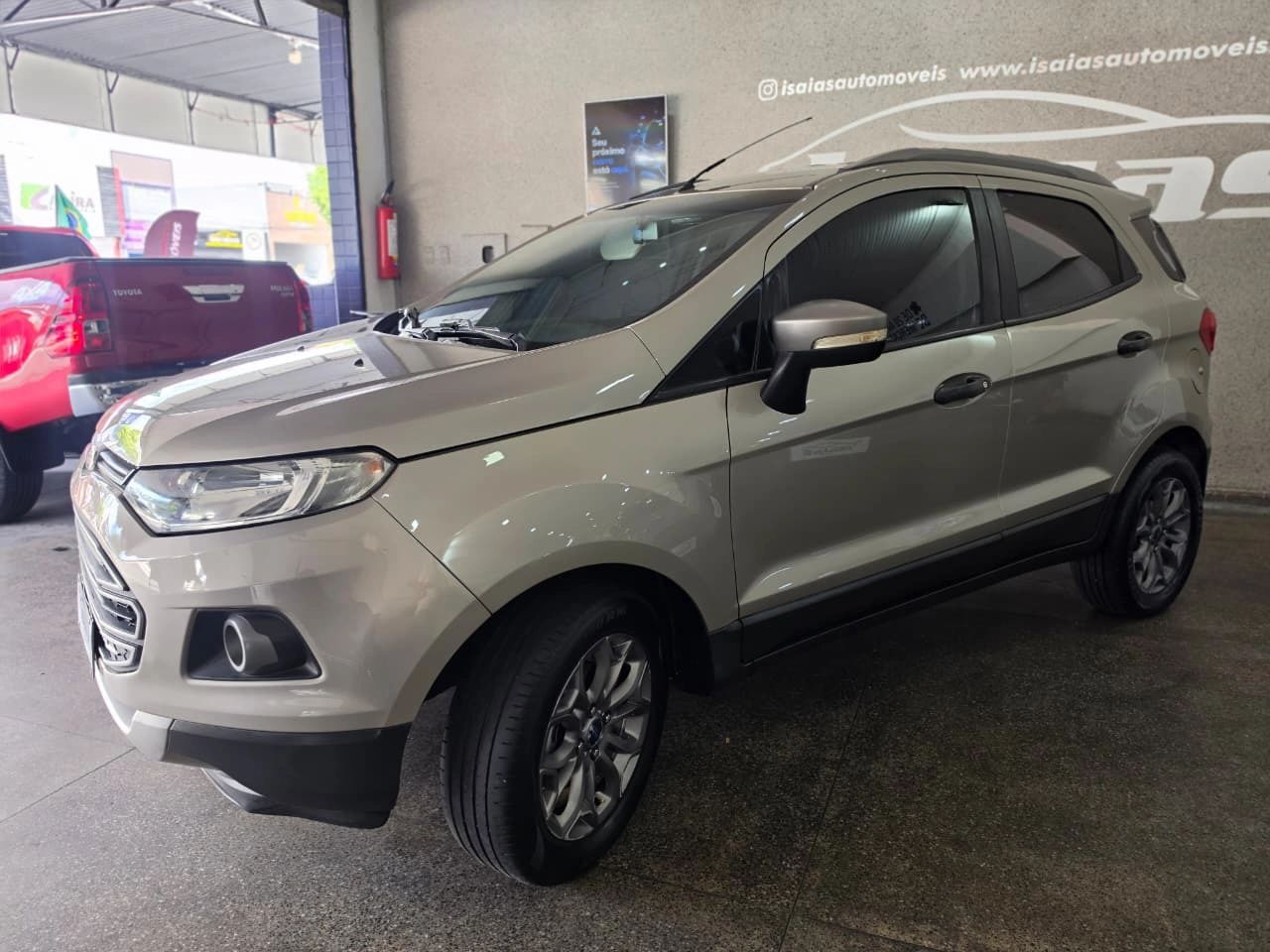 FORD ECOSPORT 4
