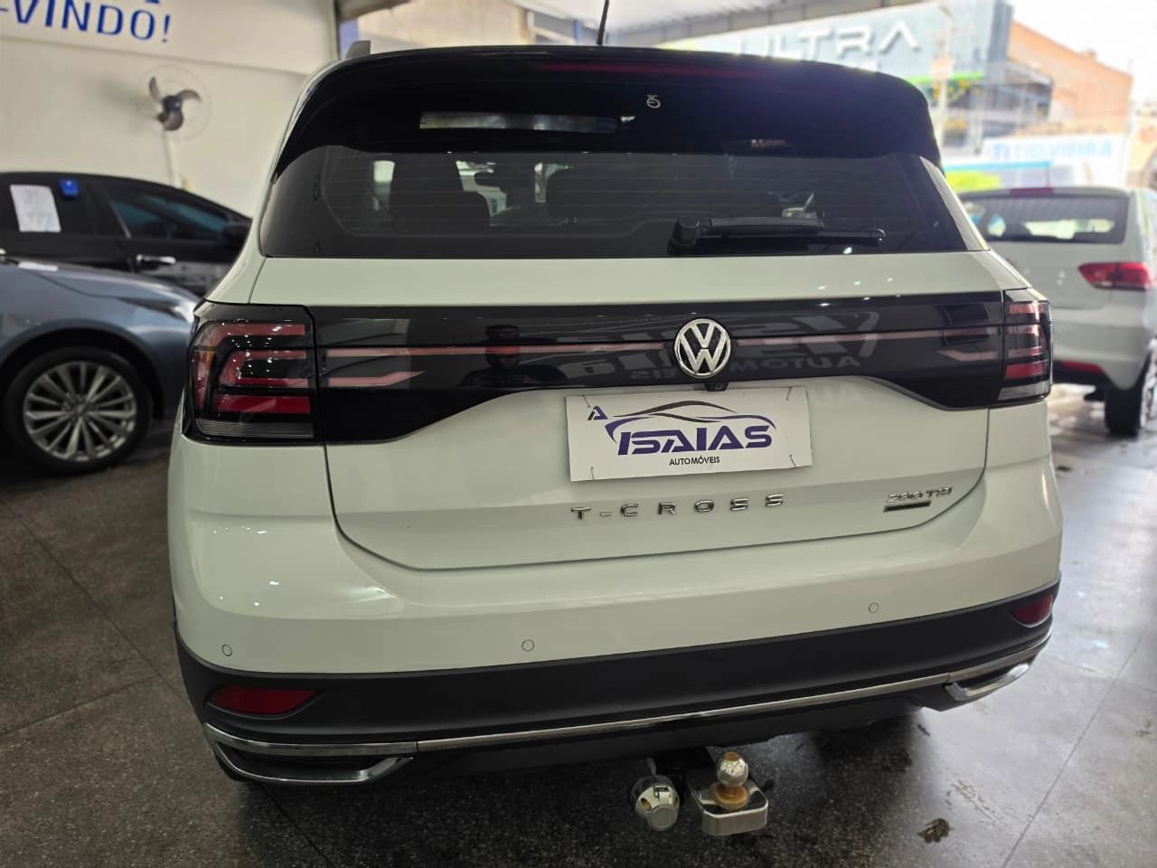 VOLKSWAGEN T-CROSS 16
