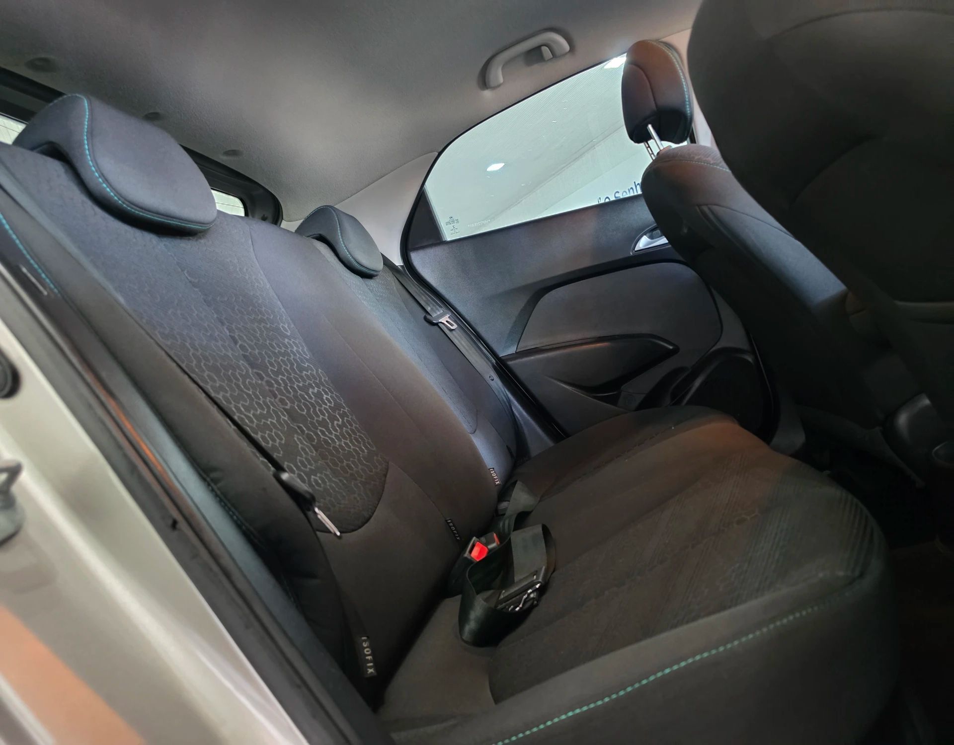 HYUNDAI HB20X 8