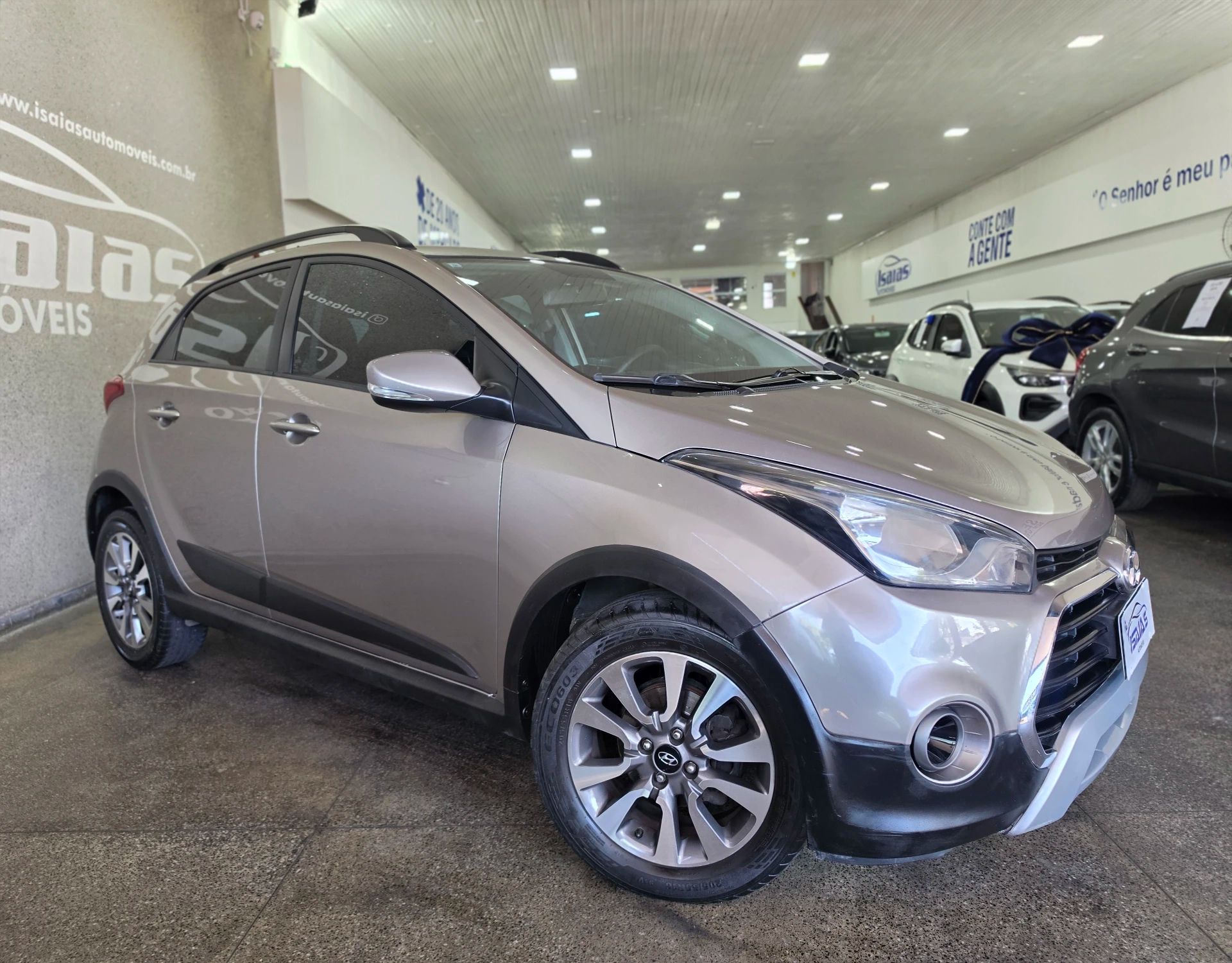 HYUNDAI HB20X 2