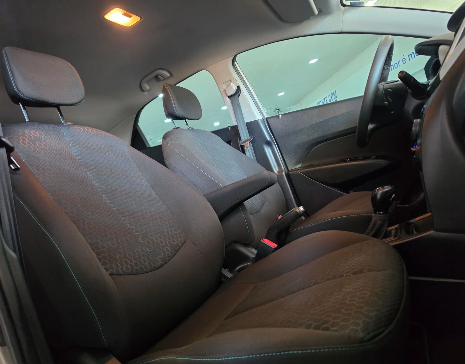 HYUNDAI HB20X 7