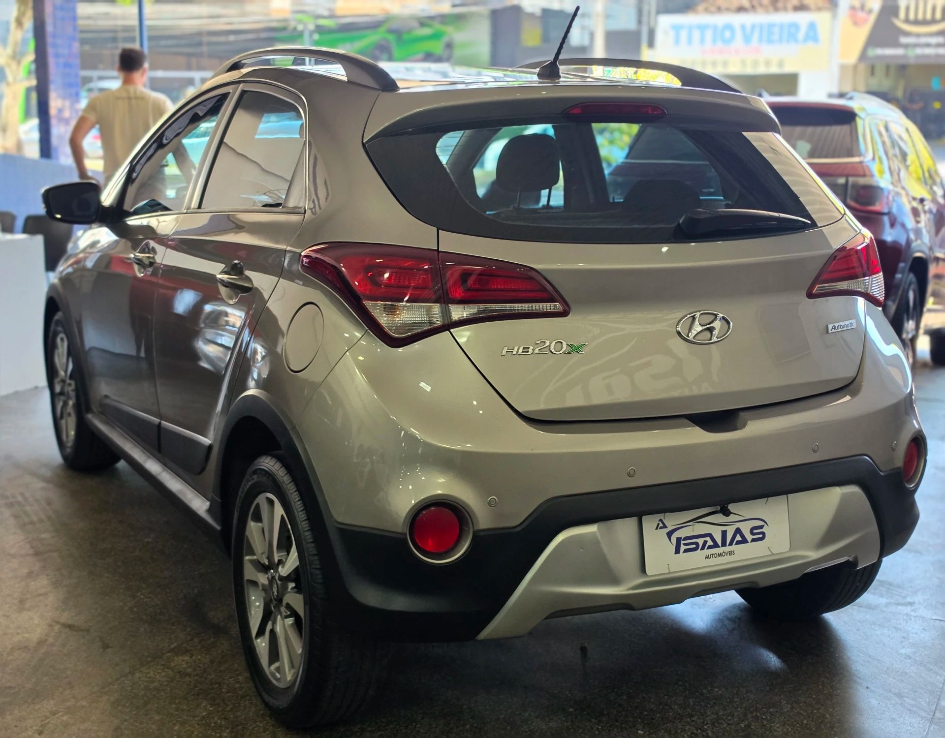 HYUNDAI HB20X 12