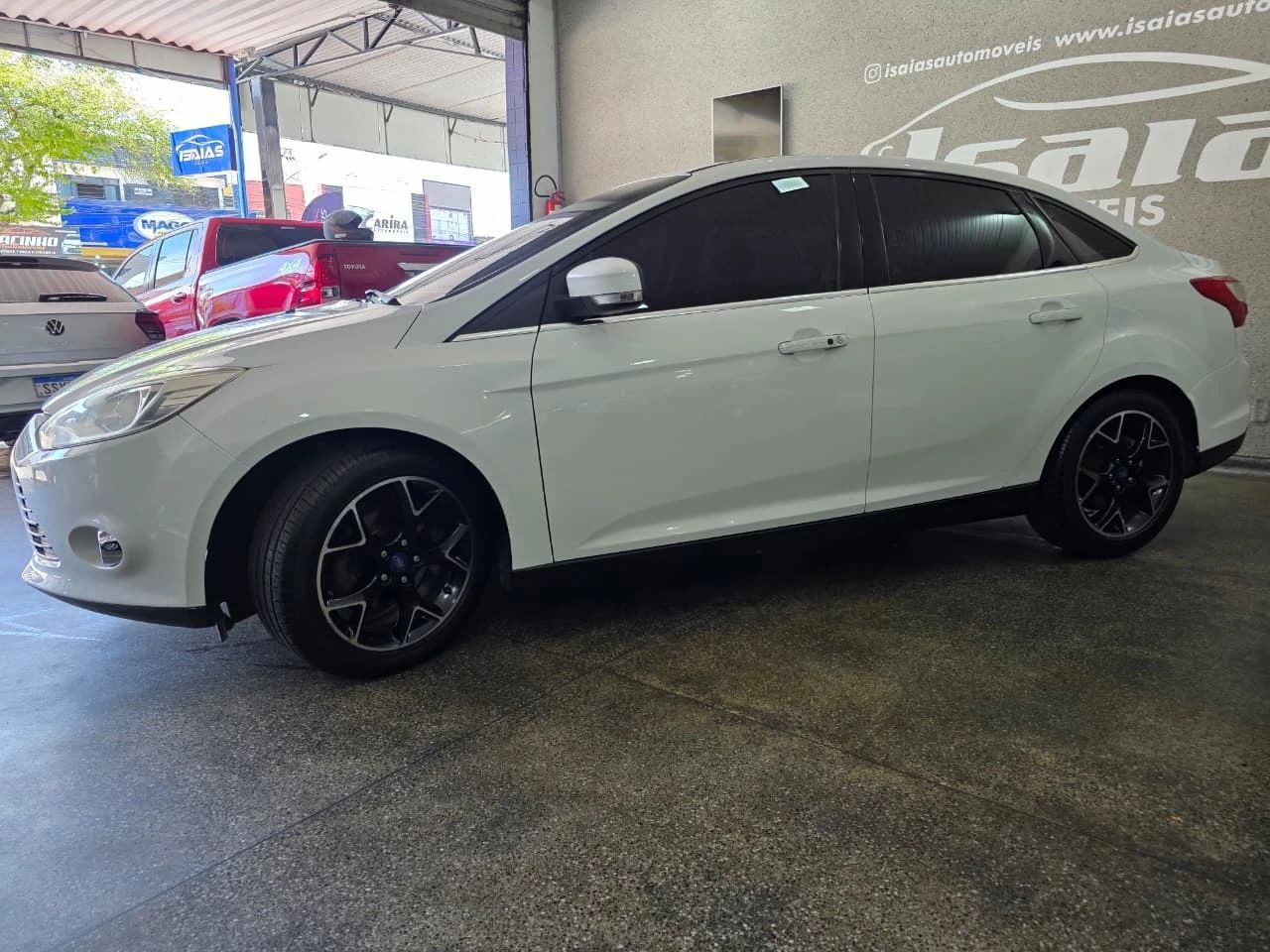 FORD FOCUS 4