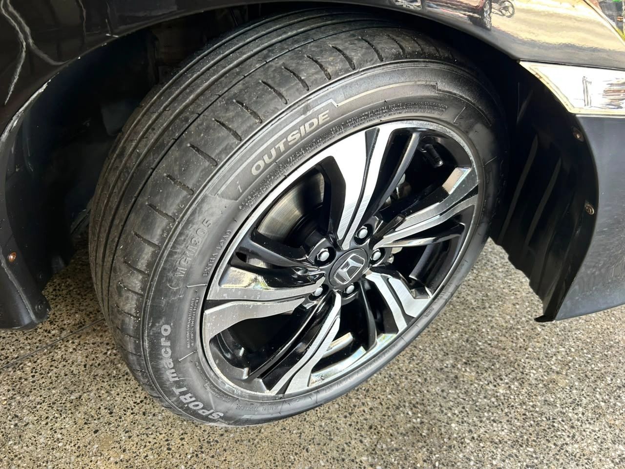 HONDA CIVIC 12