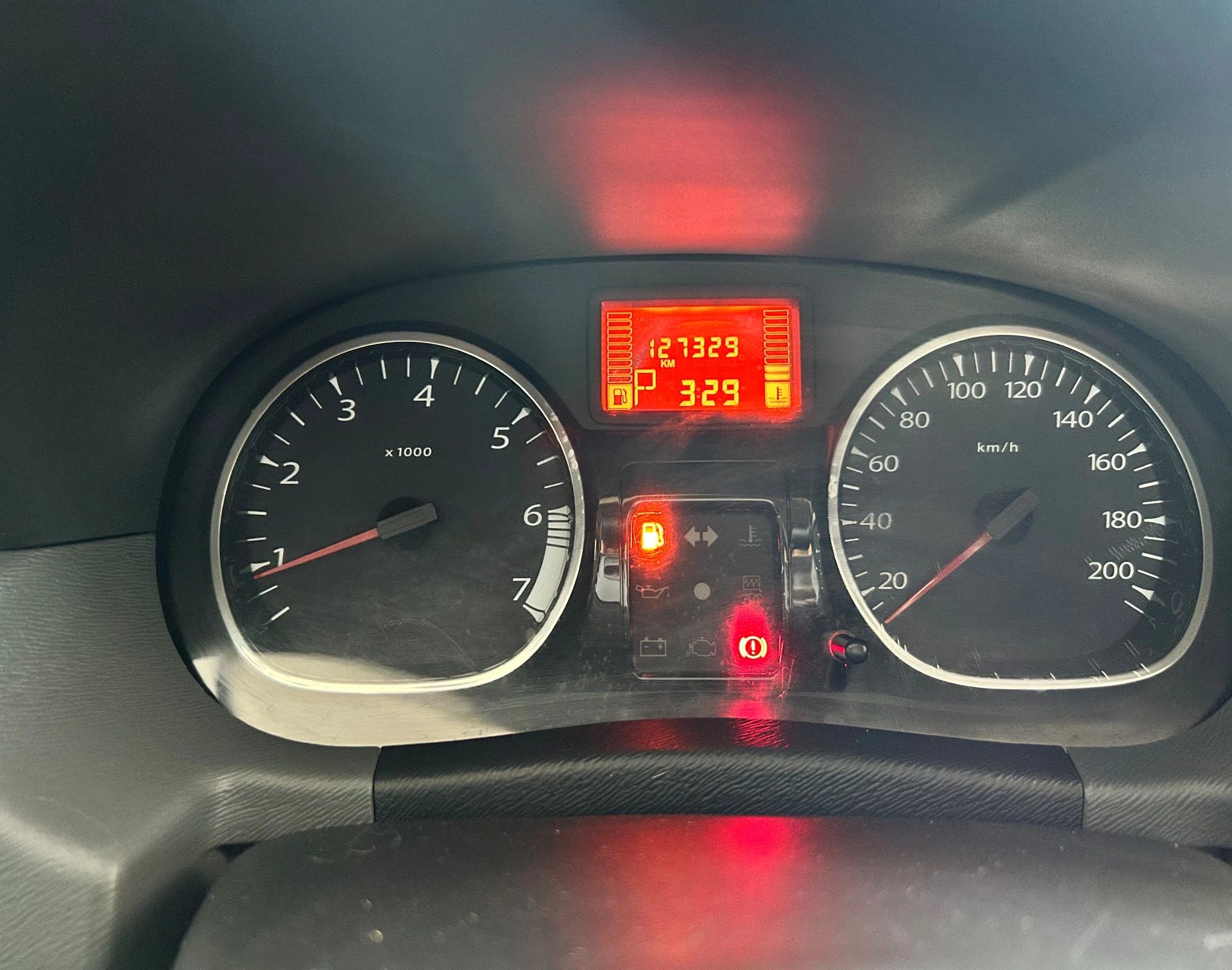 RENAULT DUSTER 12
