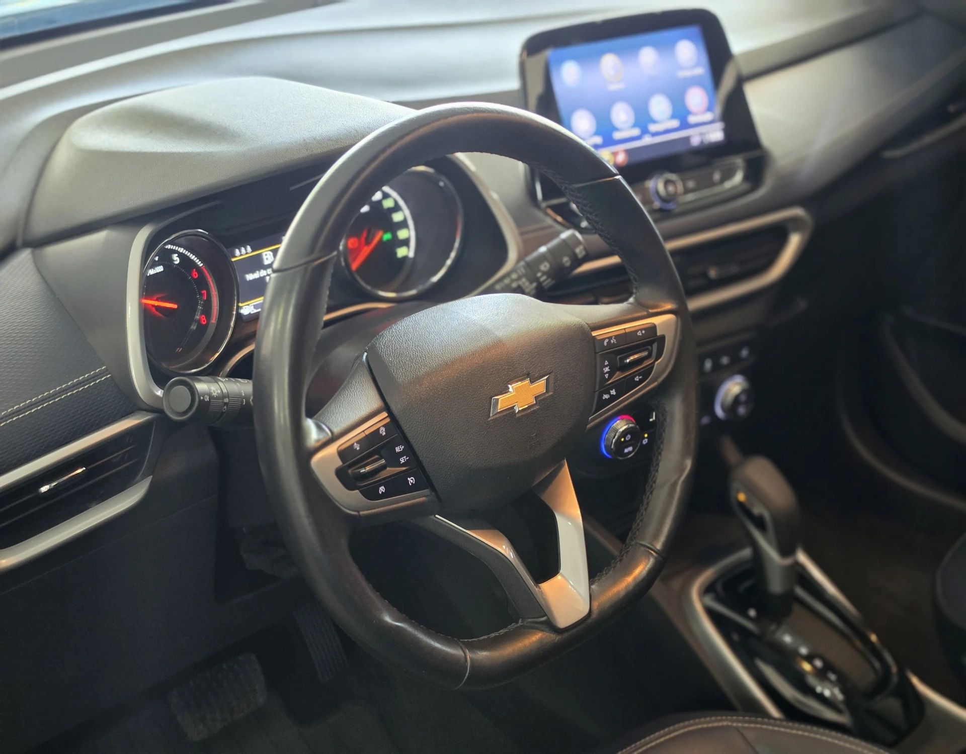 CHEVROLET TRACKER 6