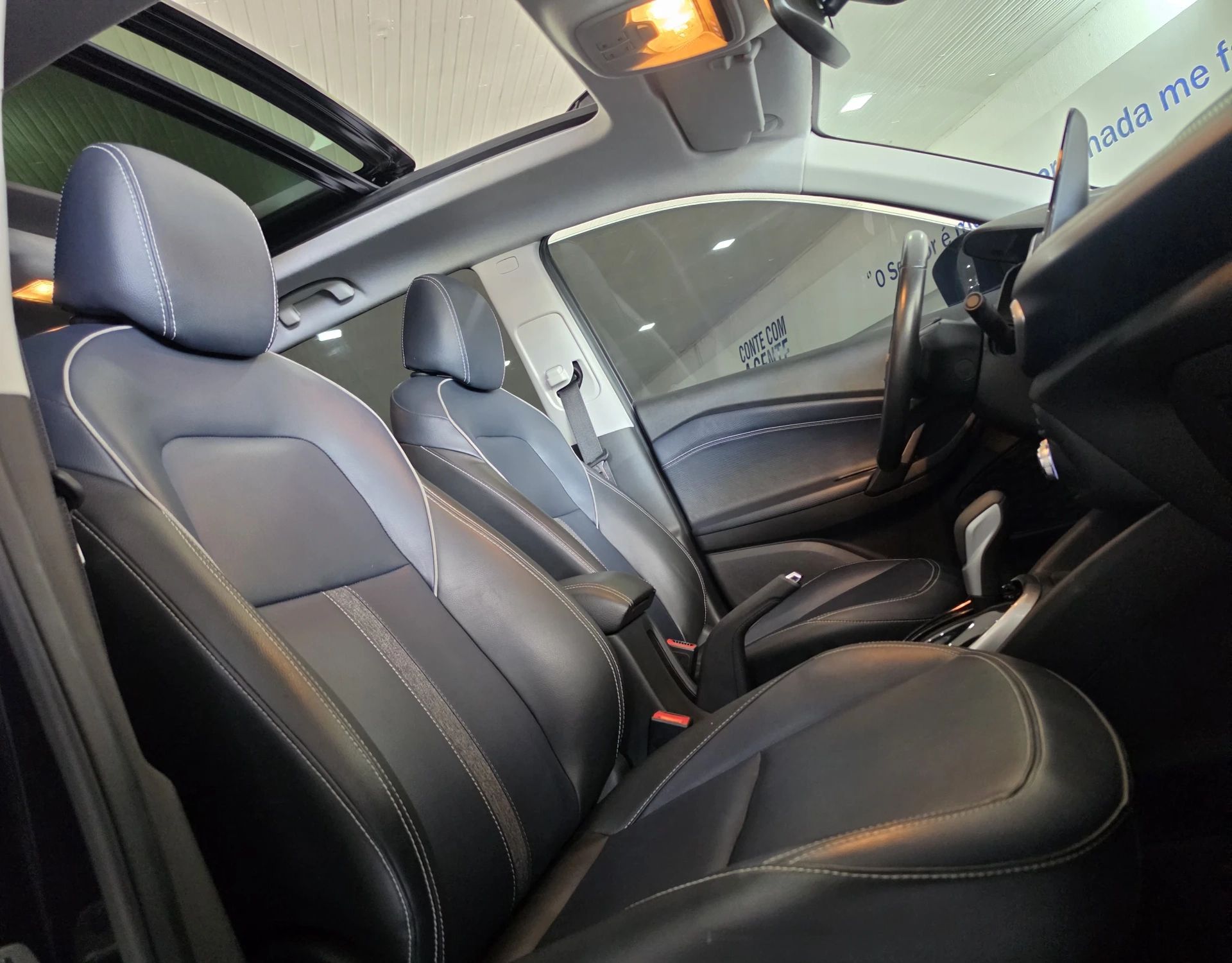 CHEVROLET TRACKER 8