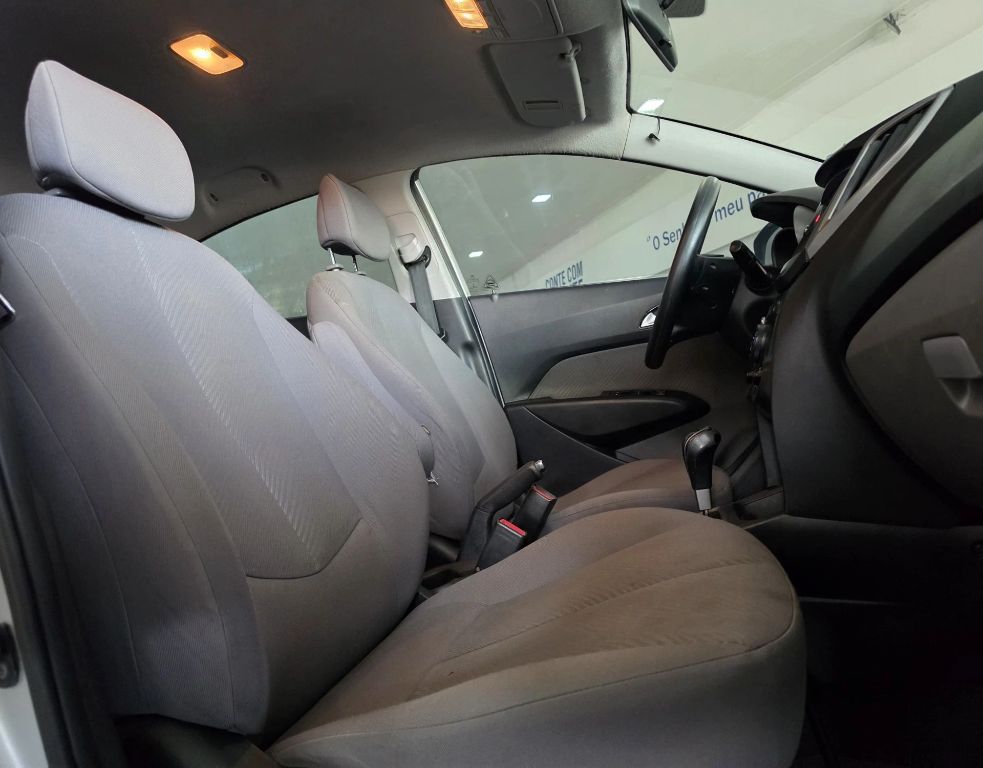 HYUNDAI HB20S 7