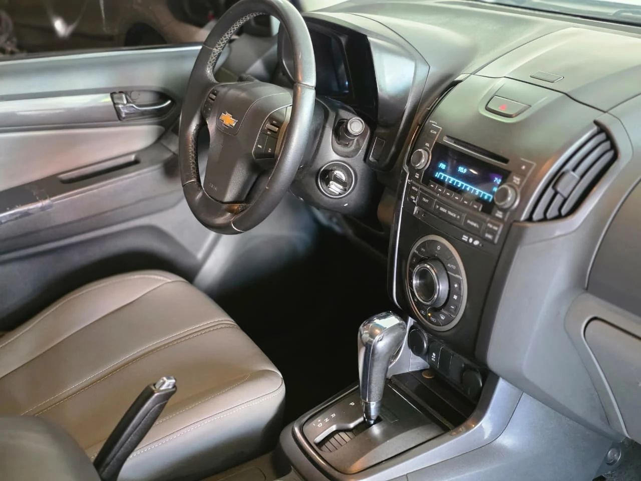 CHEVROLET S10 9