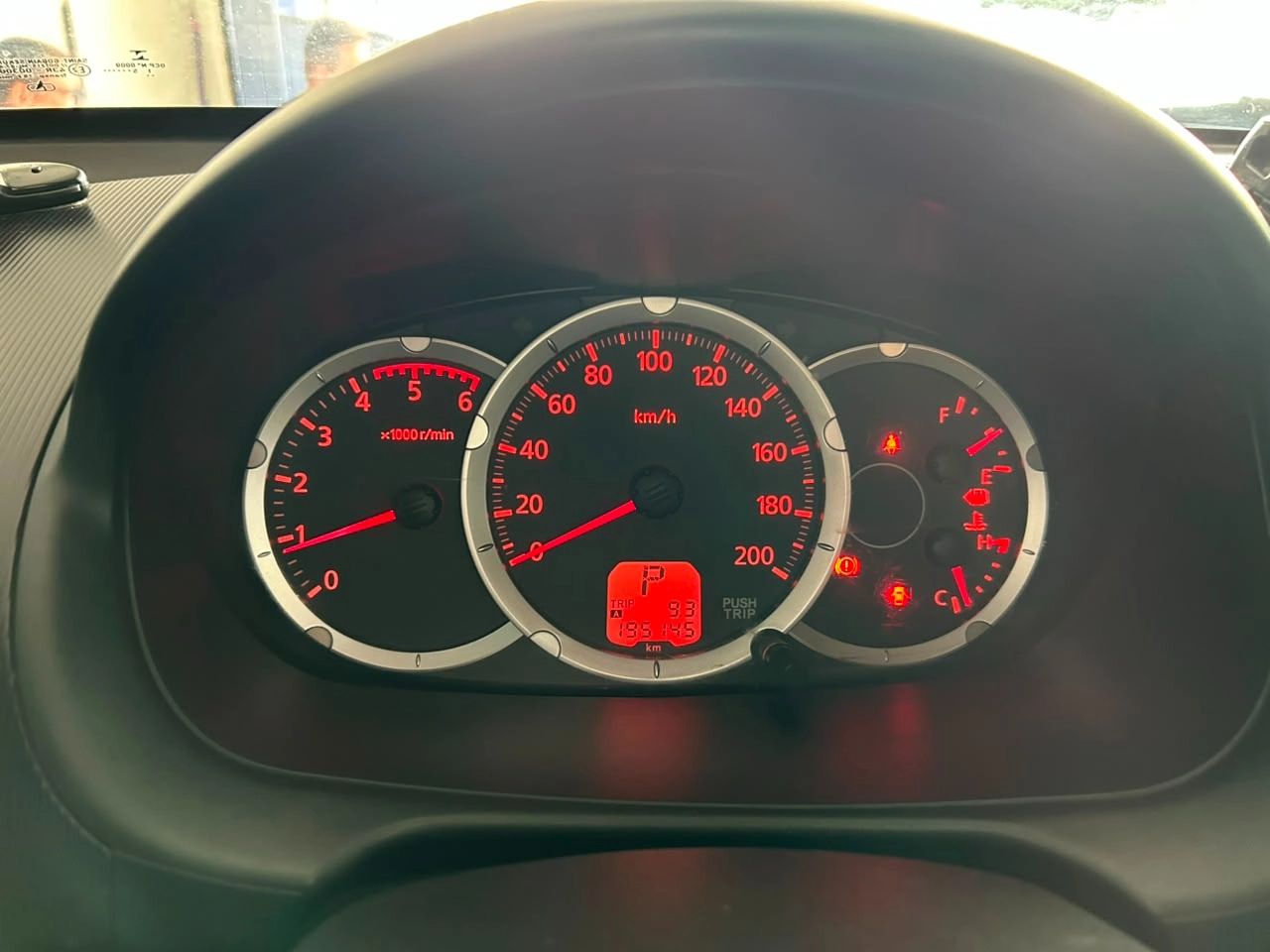 MITSUBISHI L200 TRITON 12