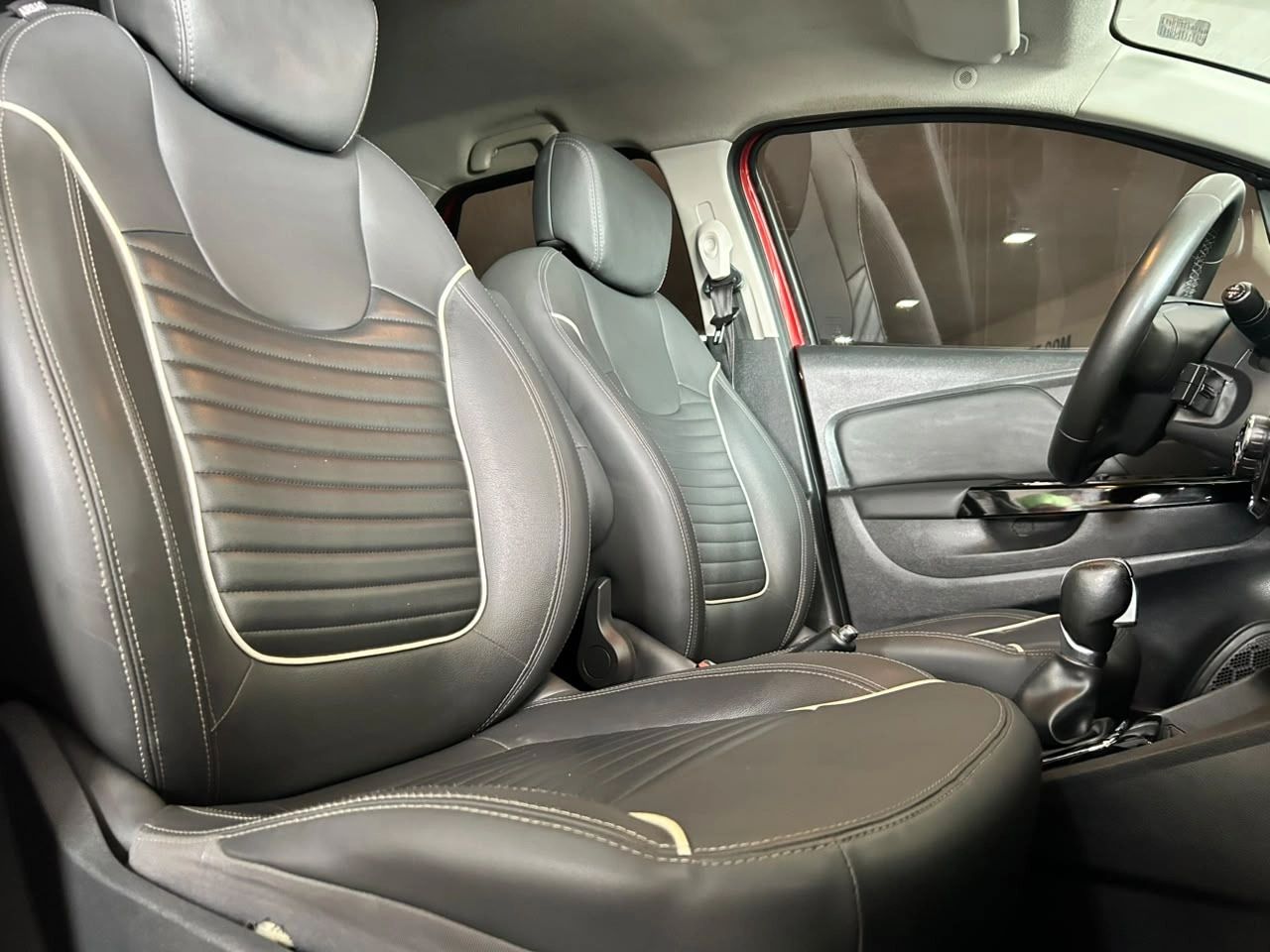 RENAULT CAPTUR 6