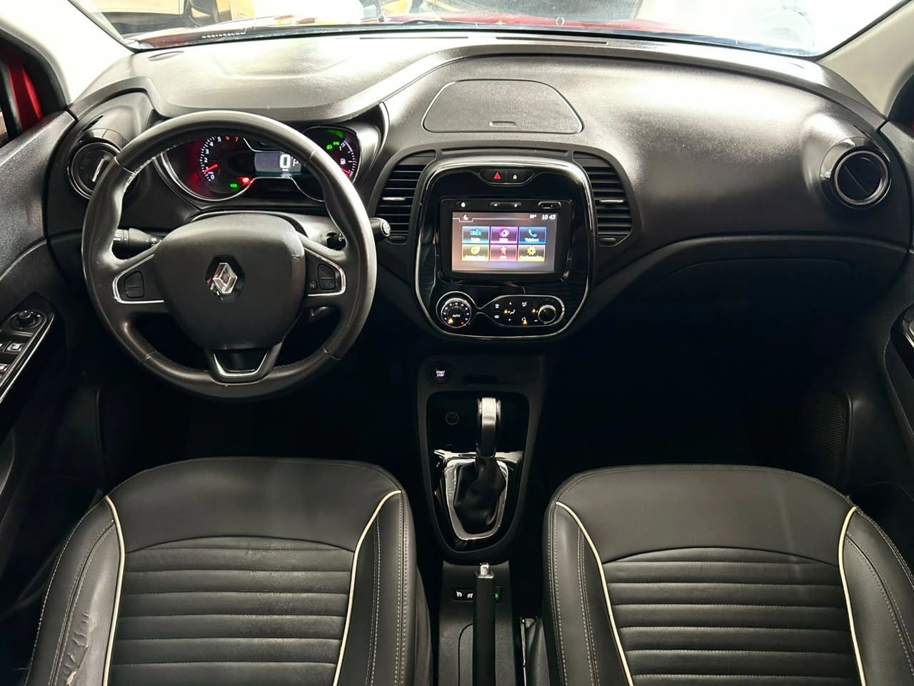 RENAULT CAPTUR 8