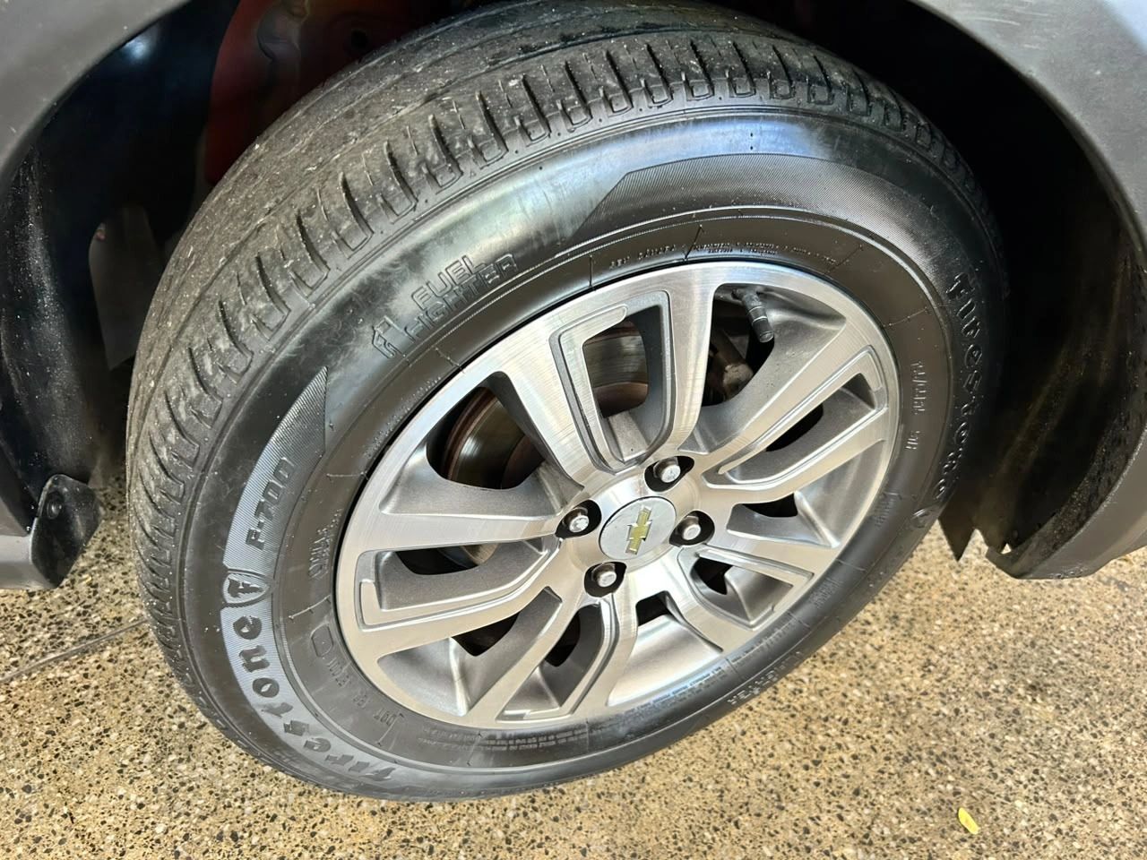CHEVROLET ONIX 12