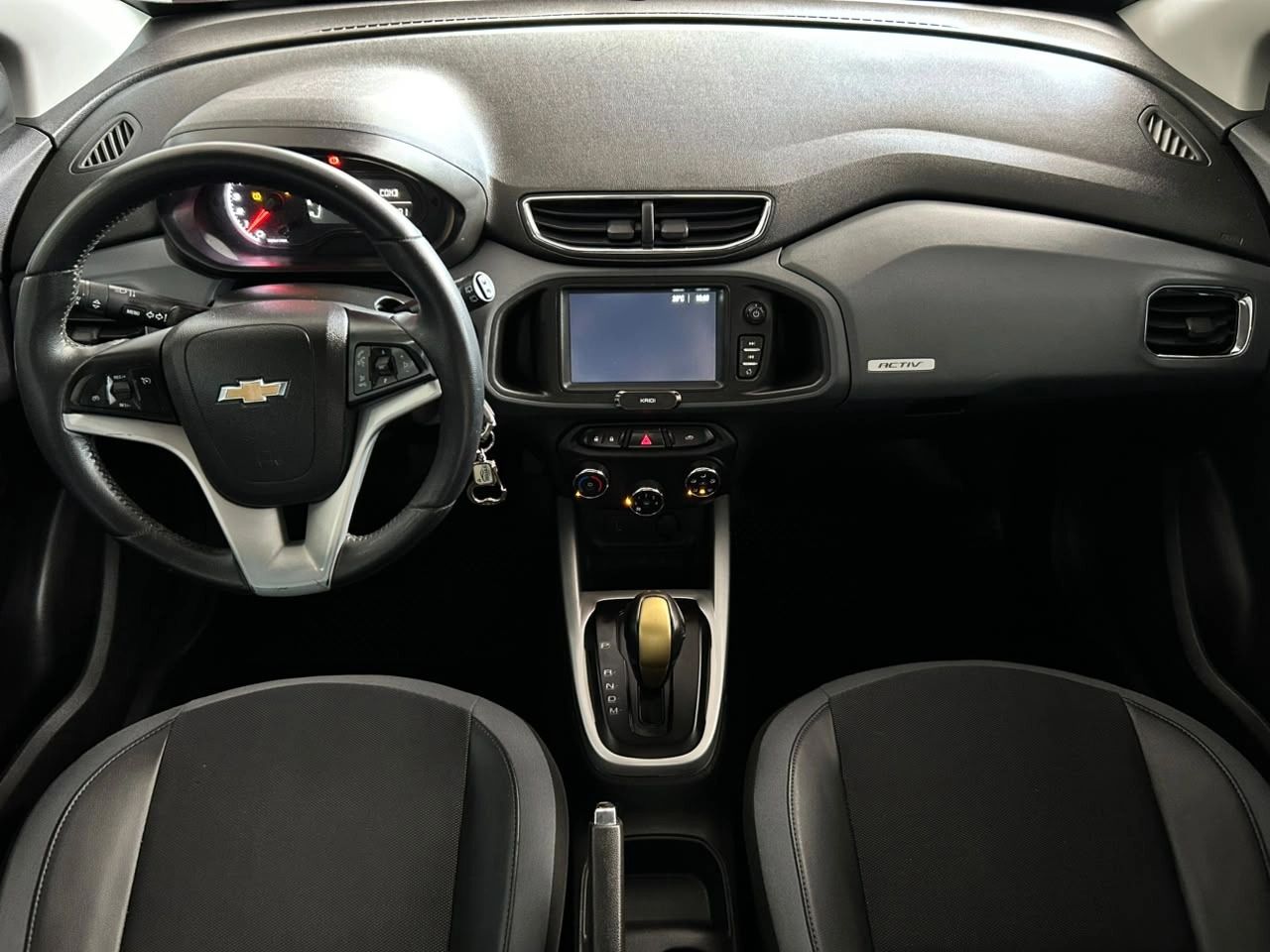 CHEVROLET ONIX 9