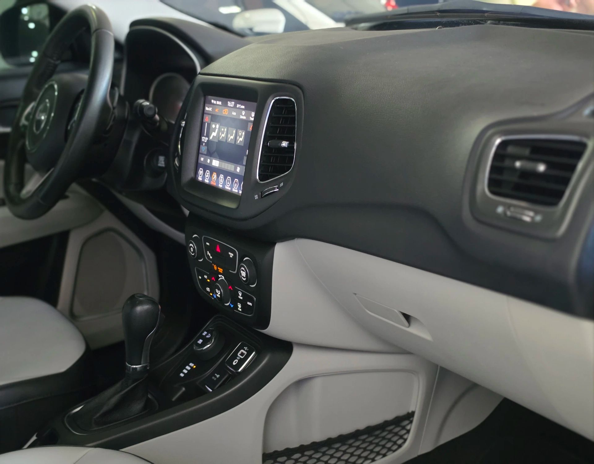 JEEP COMPASS 6