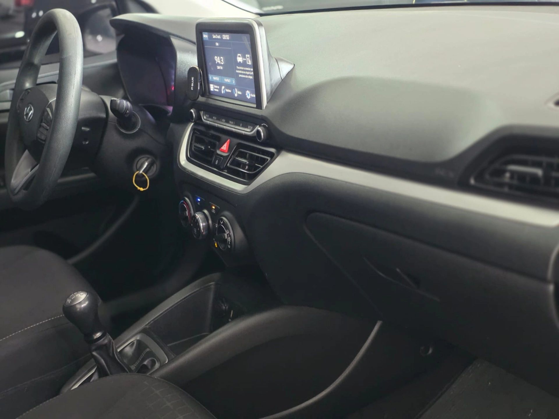 HYUNDAI HB20 6