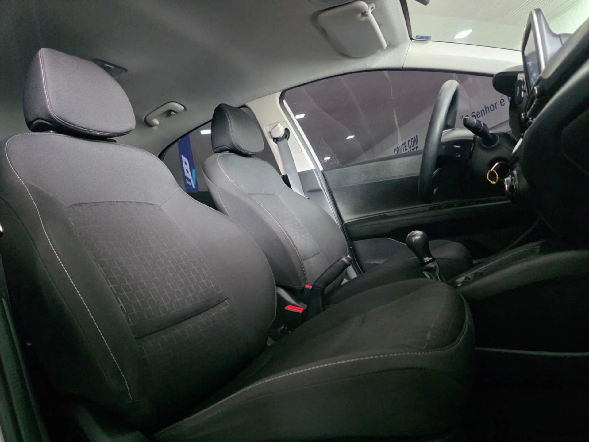 HYUNDAI HB20 7