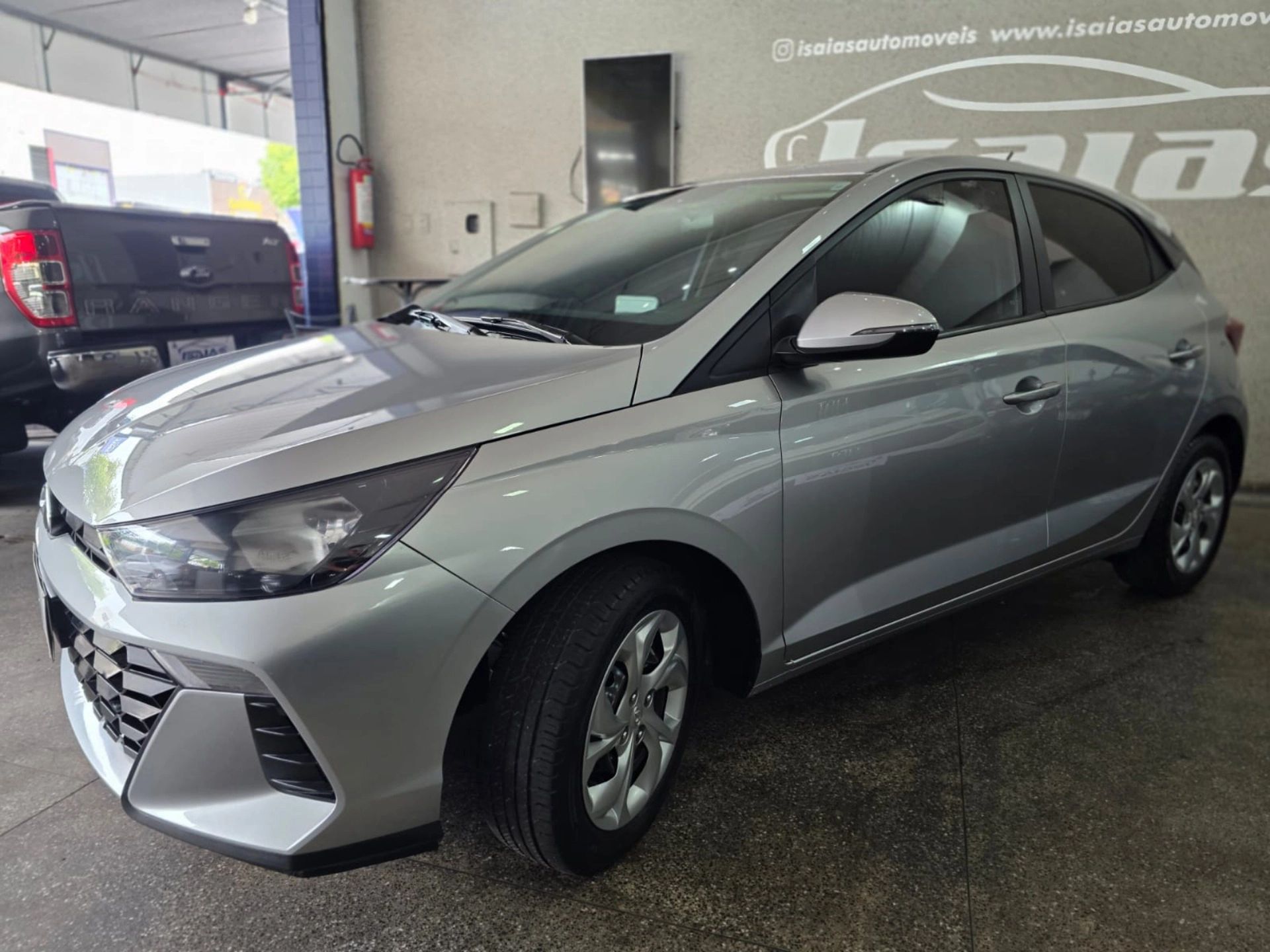 HYUNDAI HB20 4
