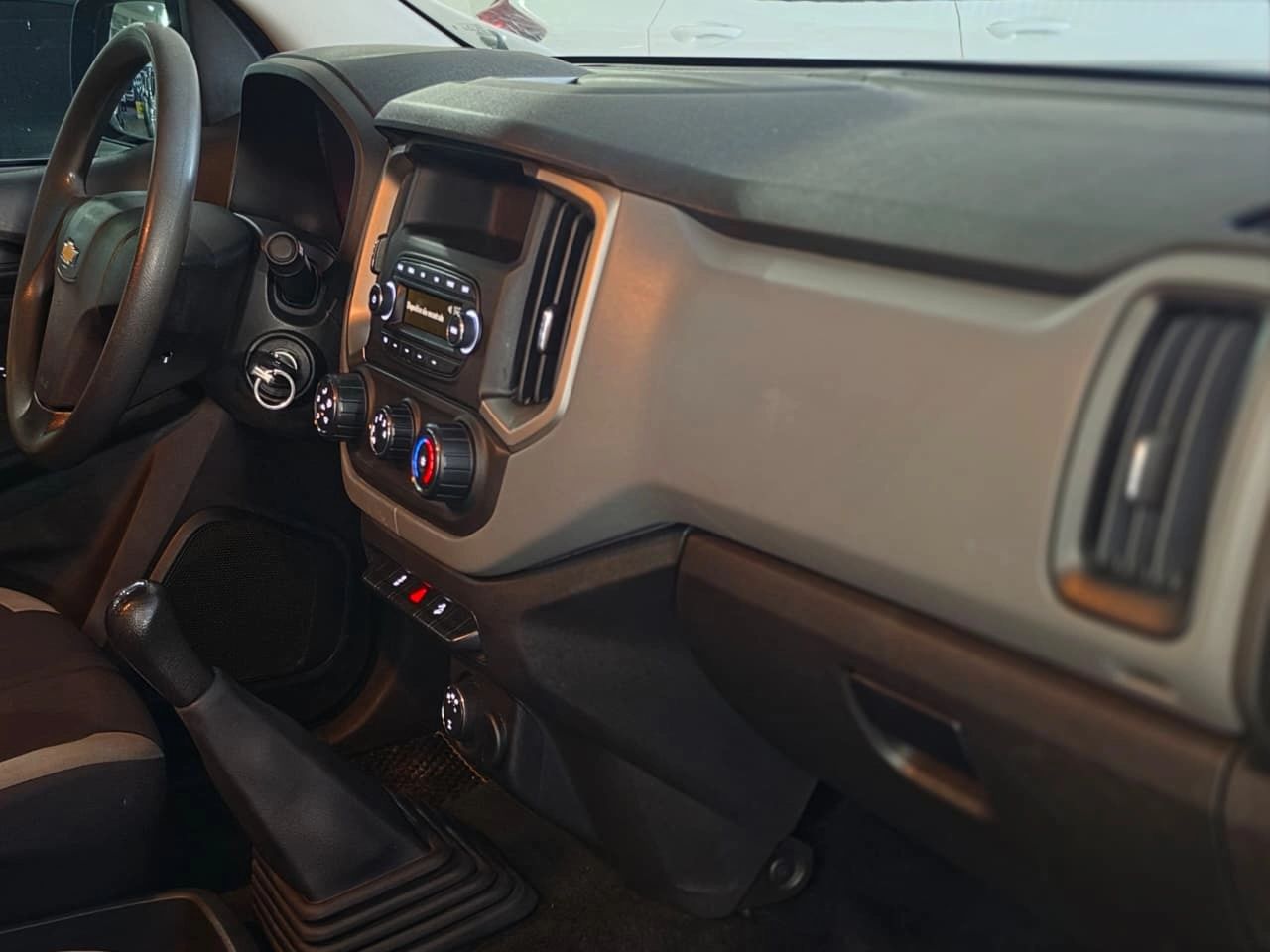 CHEVROLET S10 6