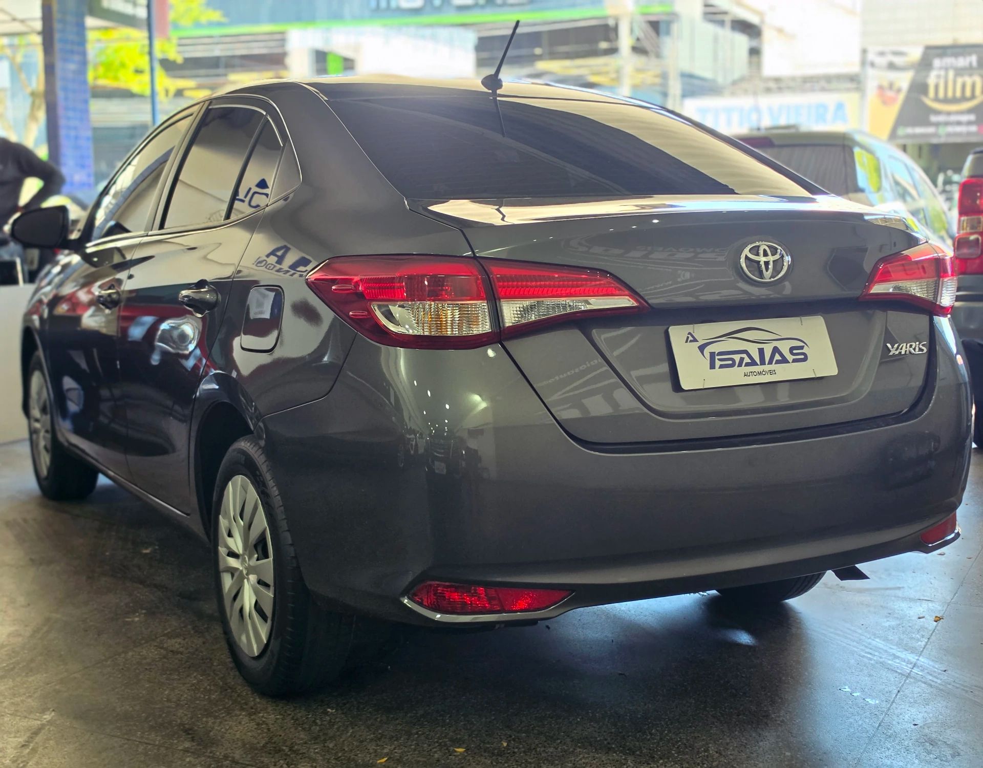TOYOTA YARIS 12