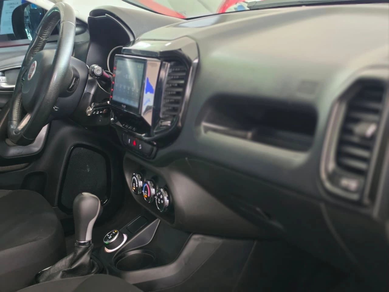 FIAT TORO 5
