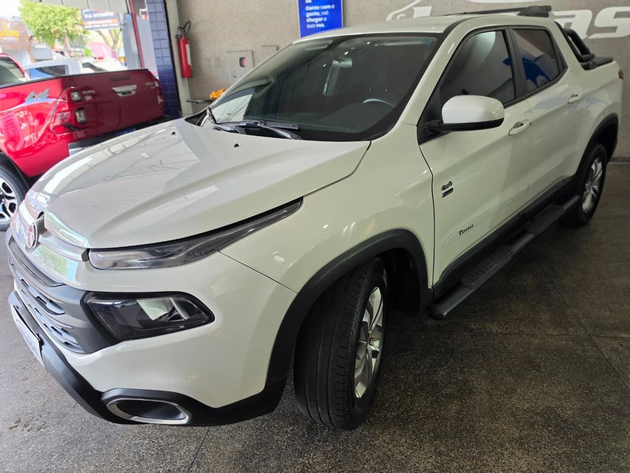FIAT TORO 4