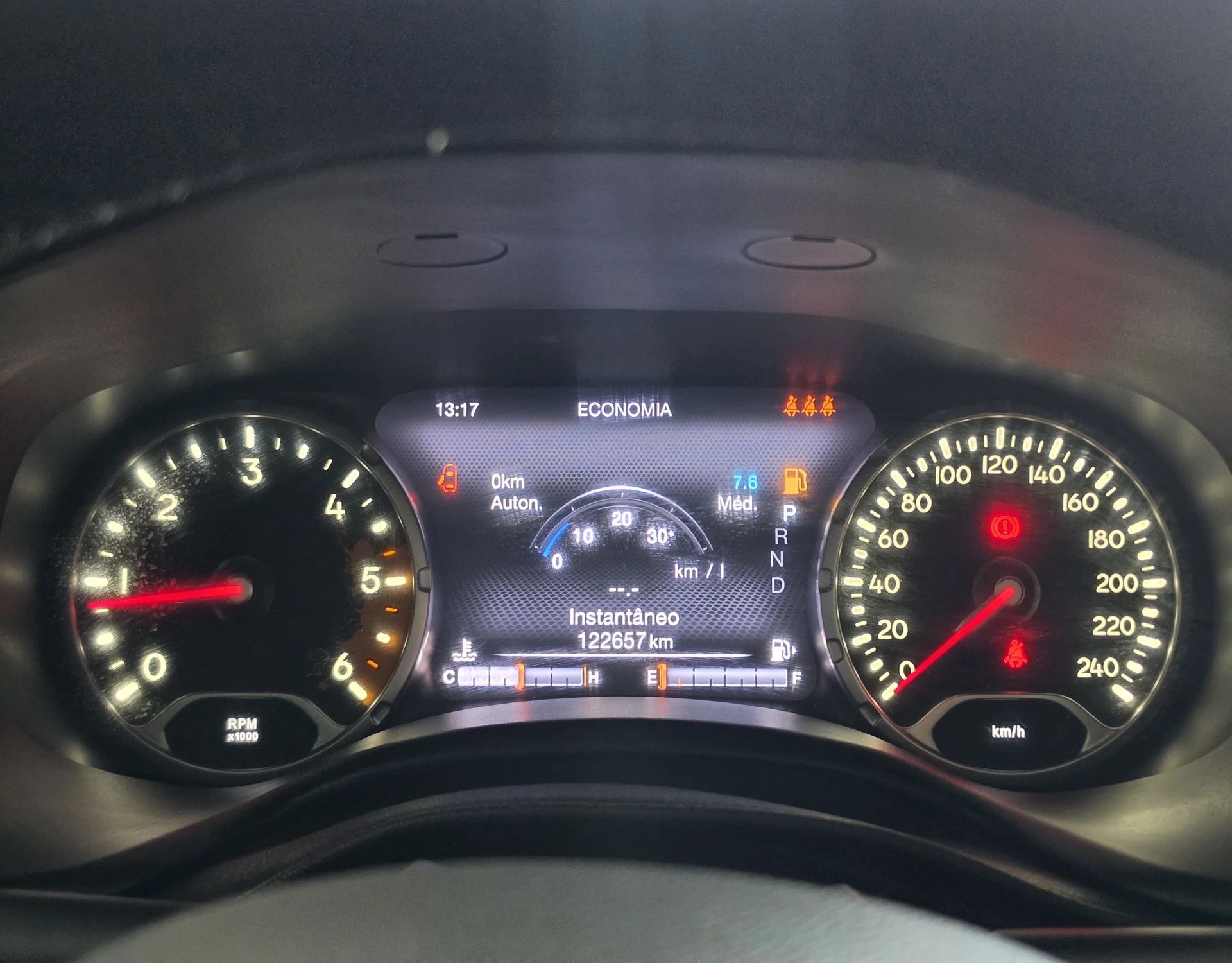 JEEP RENEGADE 13