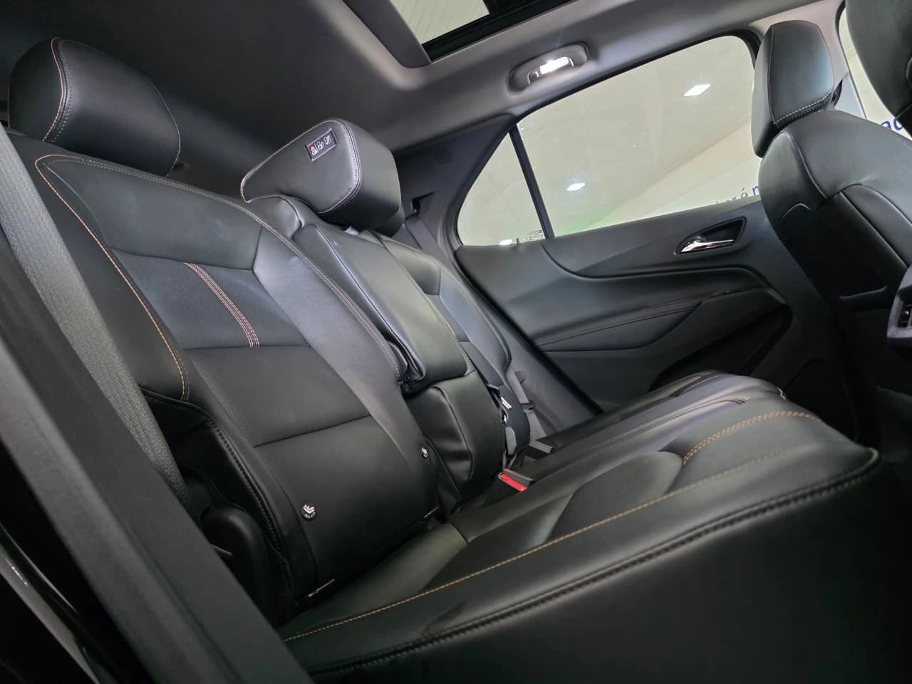 CHEVROLET EQUINOX 12